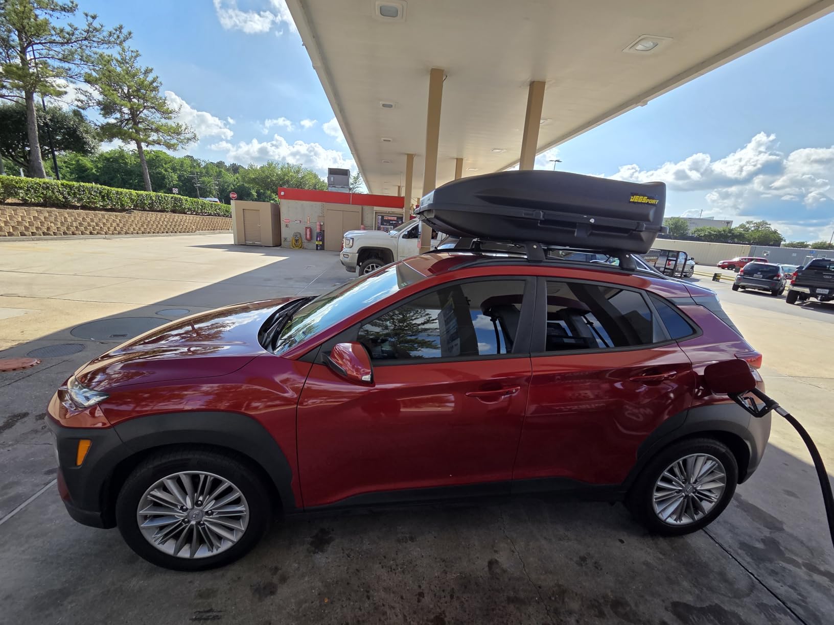 JEGS Rooftop Cargo Carrier for Car Storage - Large Roof Rack Style Carrier - Heavy Duty Weatherproof Storage - Made in USA - 18 Cubic Ft - 110 Lb Capacity - Aero Hard Shell customer photo 1