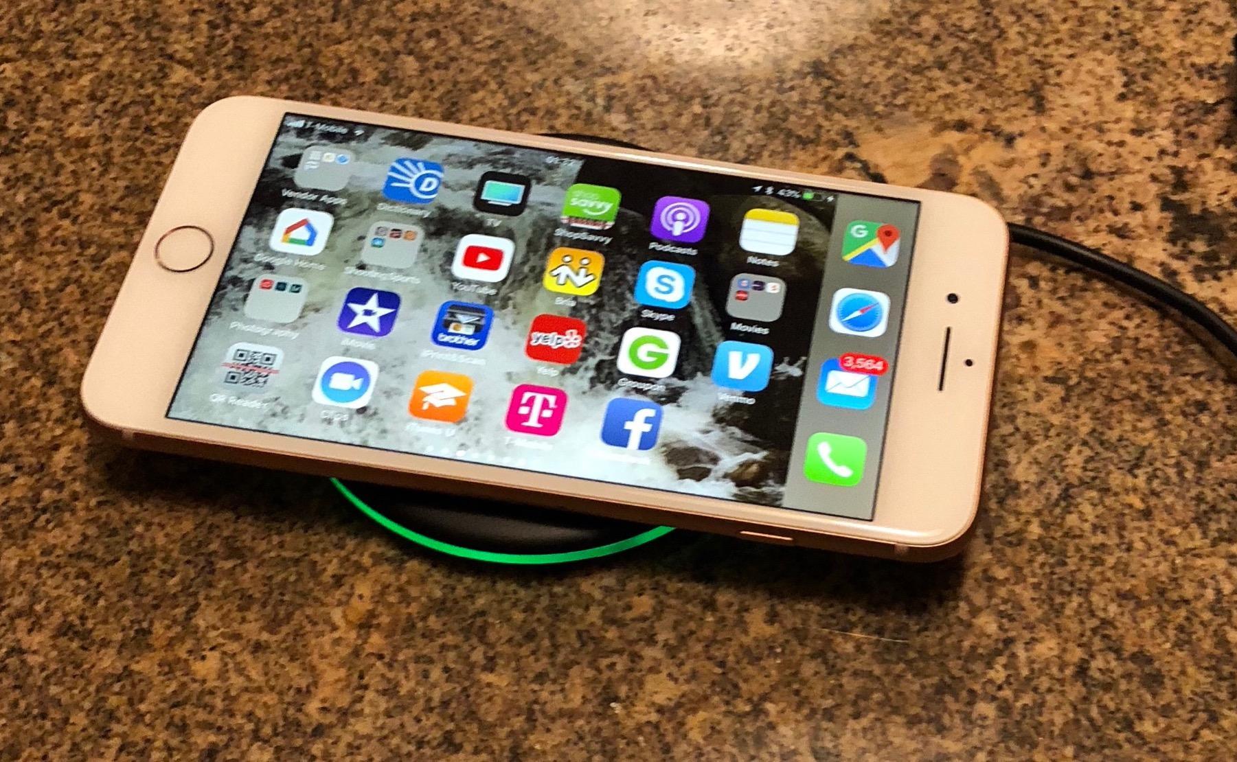 Yootech Wireless Charger, 10W Max Wireless Charging Pad Compatible with iPhone 17/17 Pro/17 Pro Max/Air/16/15/14/13/SE 2022/12/11, Samsung Galaxy S25/S24/S23, for AirPods Pro 3 customer photo 2
