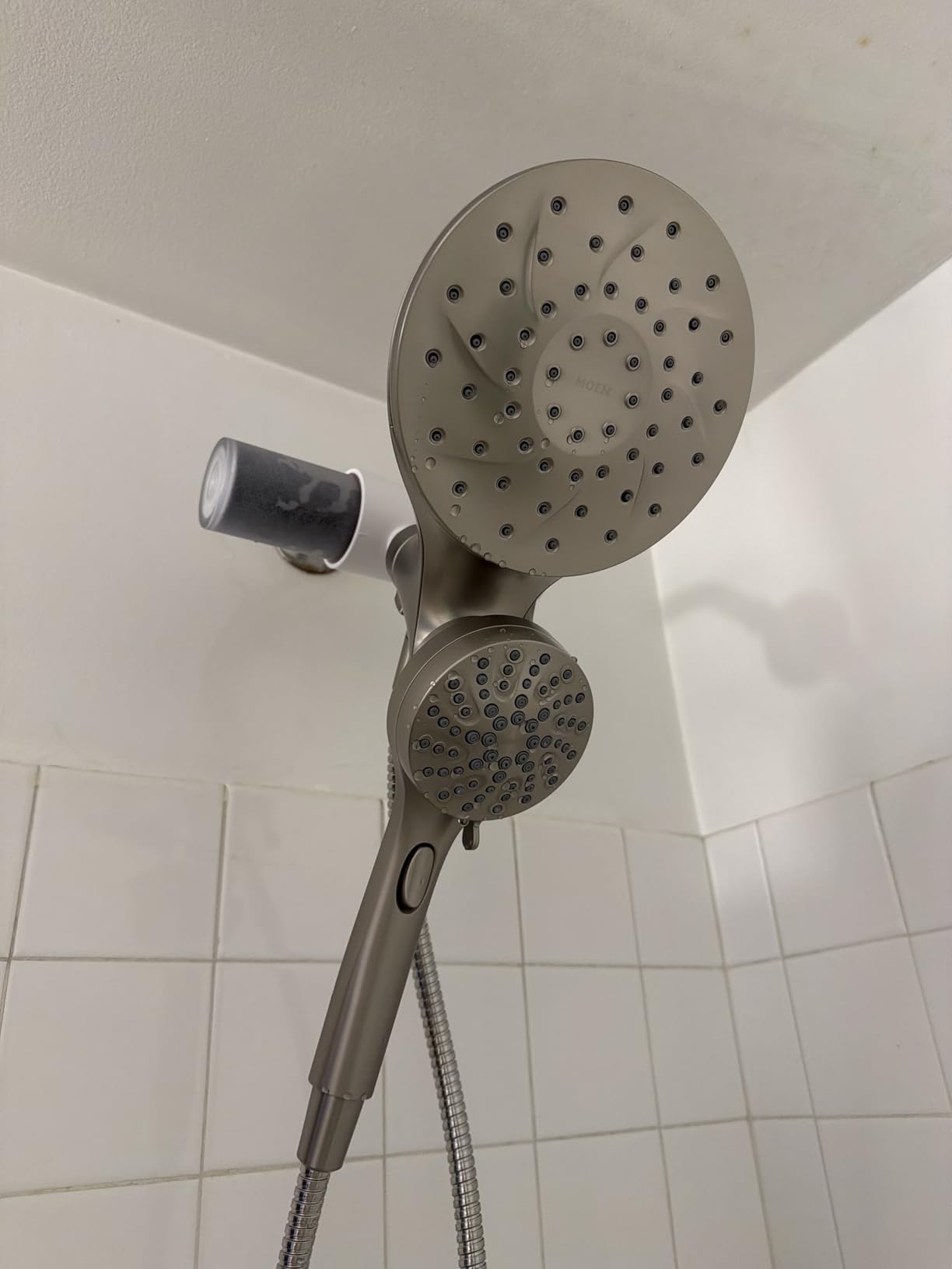 Moen 26009SRN Engage Magnetix 2-in-1 Combo Rain Showerhead with Handheld Spray, Magnetic Docking System, Spot Resist Brushed Nickel, 6-Spray Settings, 2.5 GPM customer photo 1