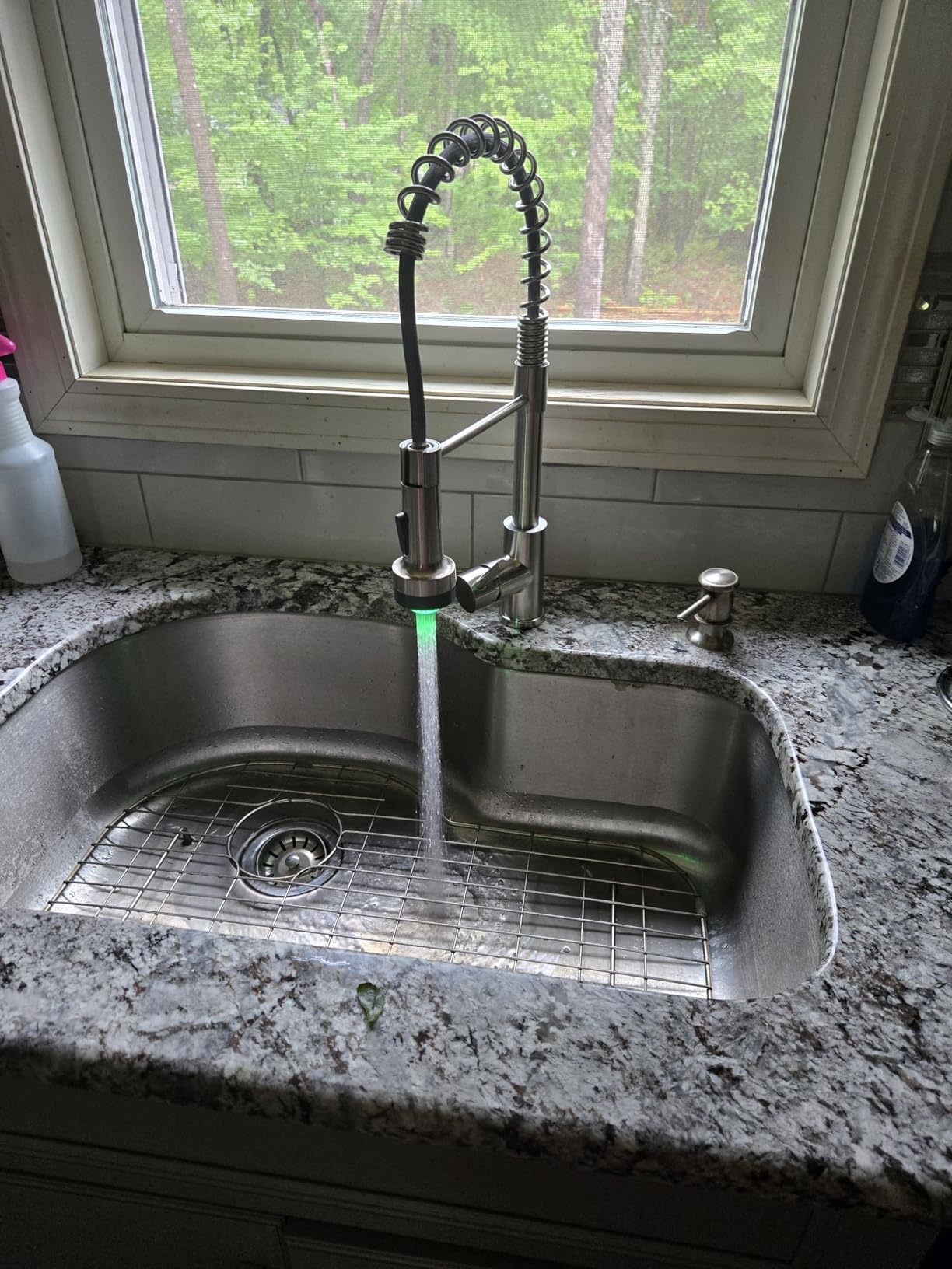 Kitchen Faucets, Brushed Nickel Kitchen Sink Faucet with Pull Down Sprayer Single Handle with Deck Plate Stainless Steel customer photo 2