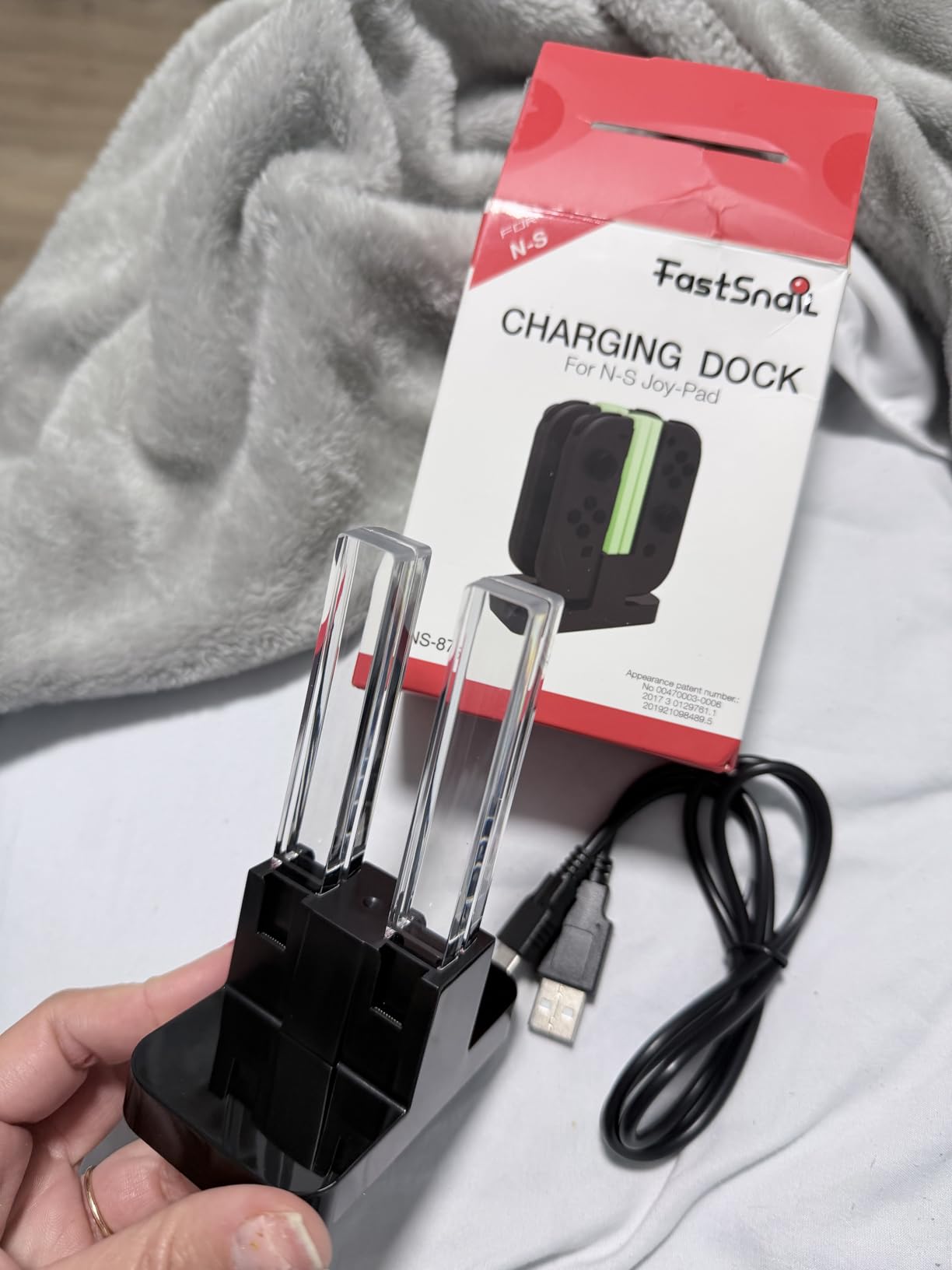 FastSnail Charging Dock Compatible with Nintendo Switch for Joy Con & OLED Model Controller with Lamppost LED Indication, Charger Stand Station with Charging Cable customer photo 2