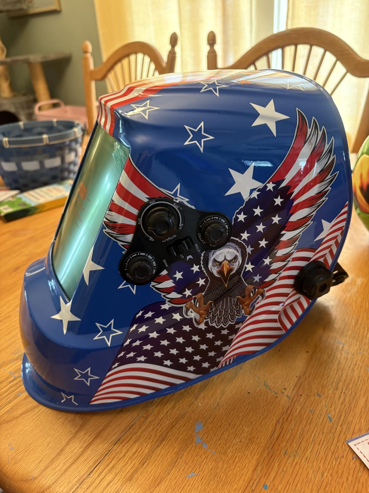 YESWELDER Large View Auto Darkening Welding Helmet, Blue Light Blocking, 1/1/1/1 True Color Solar Powered Welder Hood Mask with 4 Arc Sensors, Wide Shade 3/5-9/9-13 for TIG MIG ARC Cut and Grind customer photo 1