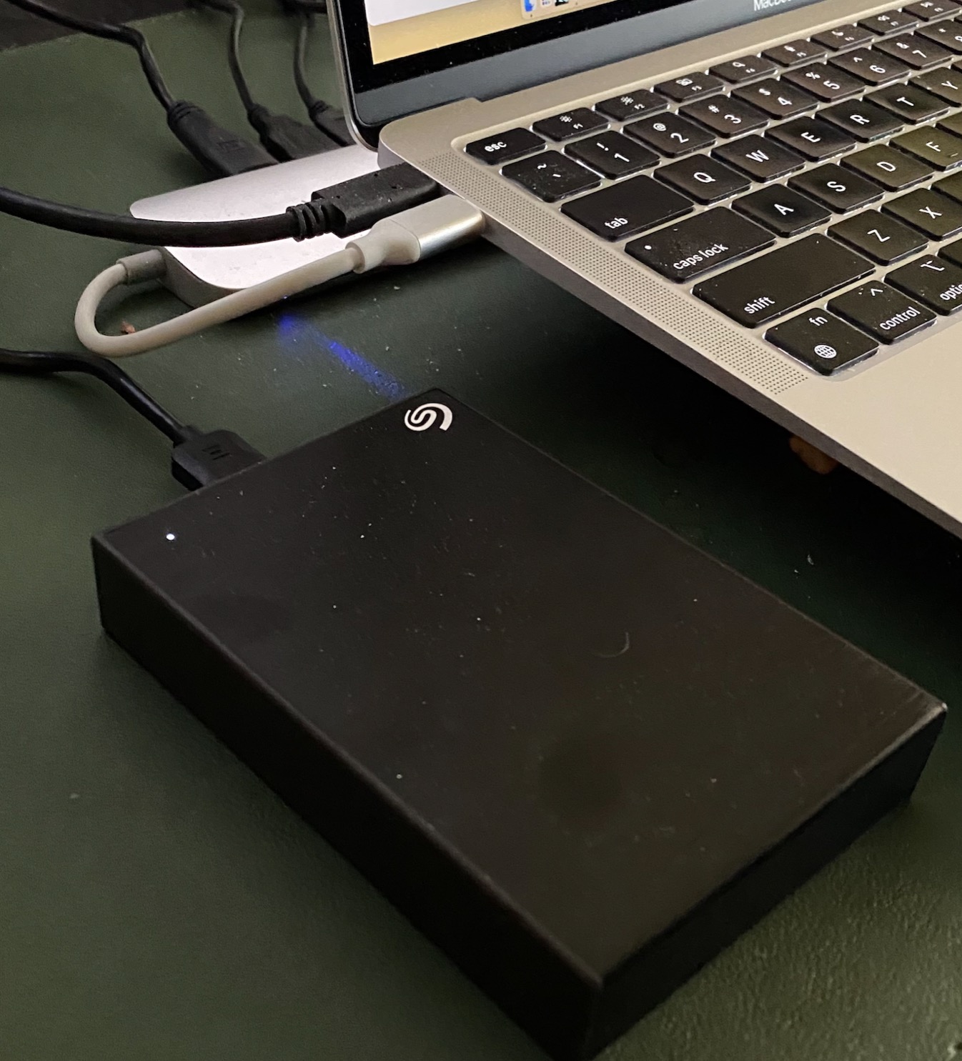 Seagate Backup Plus Portable 4TB External Hard Drive HDD - Black USB 3.0 for PC Laptop and Mac, 1 Year Myliocreate, 2 Months Adobe CC Photography, 2-year Rescue Service (STHP4000400) customer photo 1
