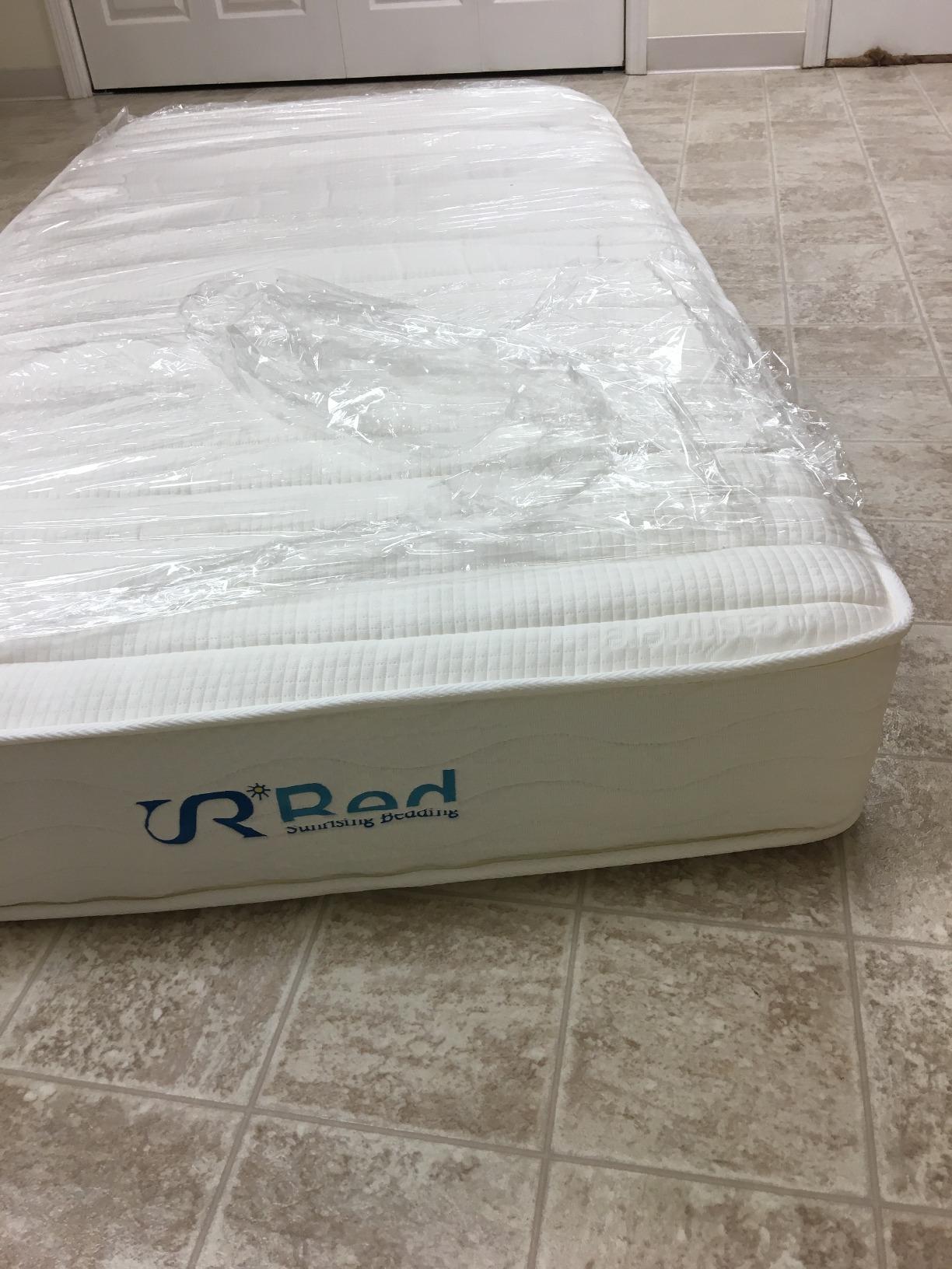 10 Inch Hybrid Mattress in a Box, Twin XL Size Latex Mattress with Memory Foam & Individually Pocket Coils Springs, Pressure Relief, Motion Isolation, Edge Support, CertiPUR-US Certified, Medium Firm customer photo 2