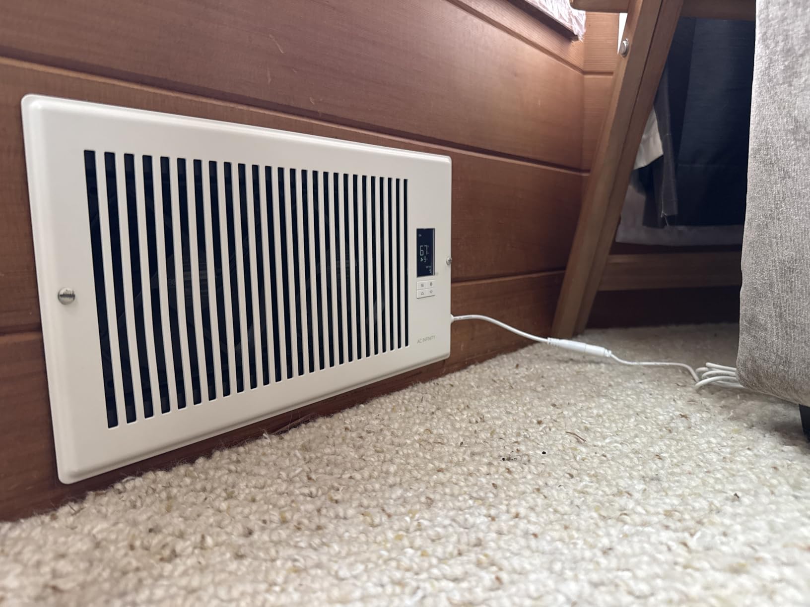 AC Infinity AIRTAP T6 White, Register Booster Fan for 6