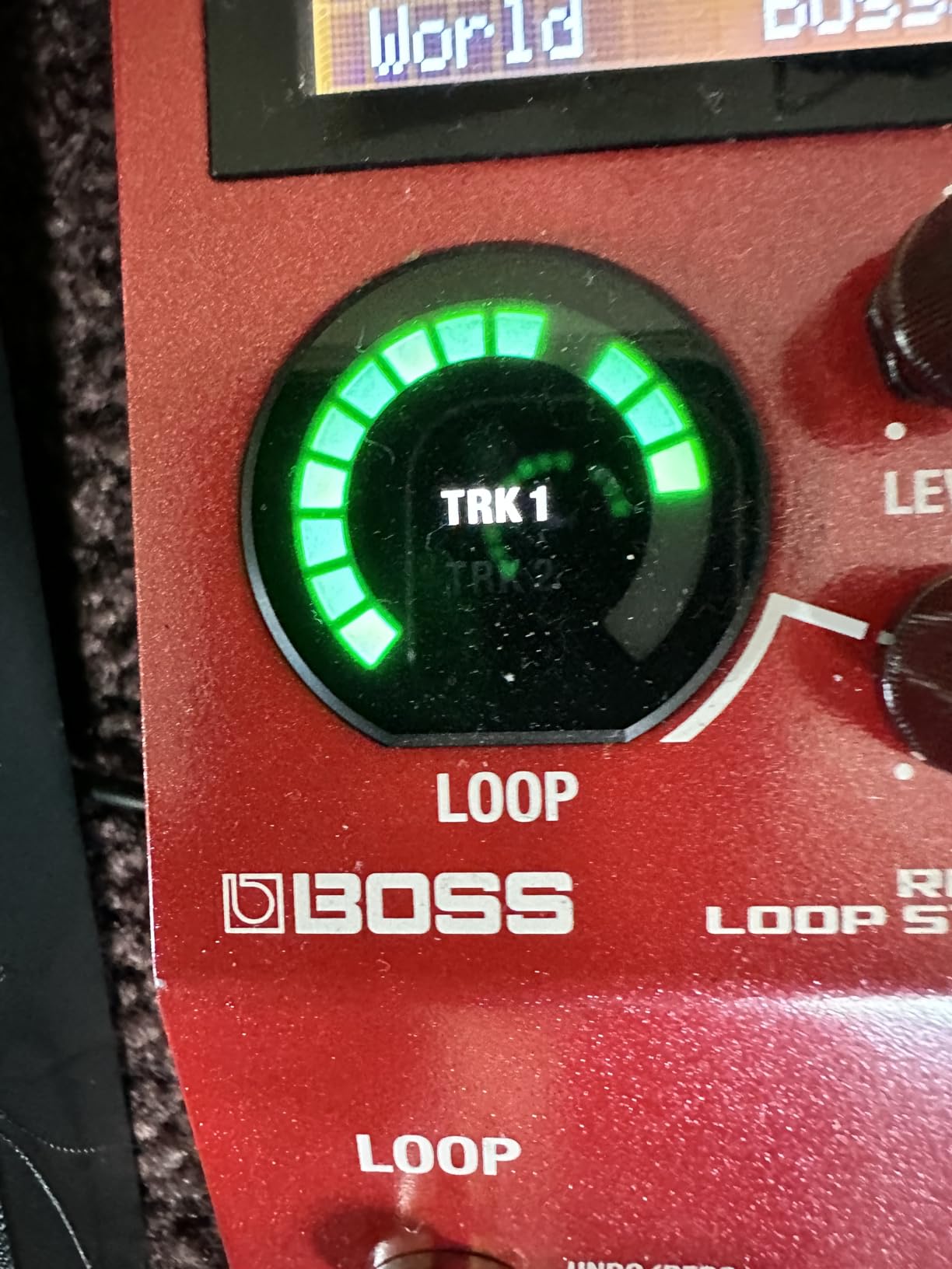 BOSS RC-10R Rhythm Loop Station | Song-Based Looping & Dynamic Rhythms in a Small Footprint | 280 Preset Styles | 16 Versatile Drum Kits | 2-Track Operation customer photo 1