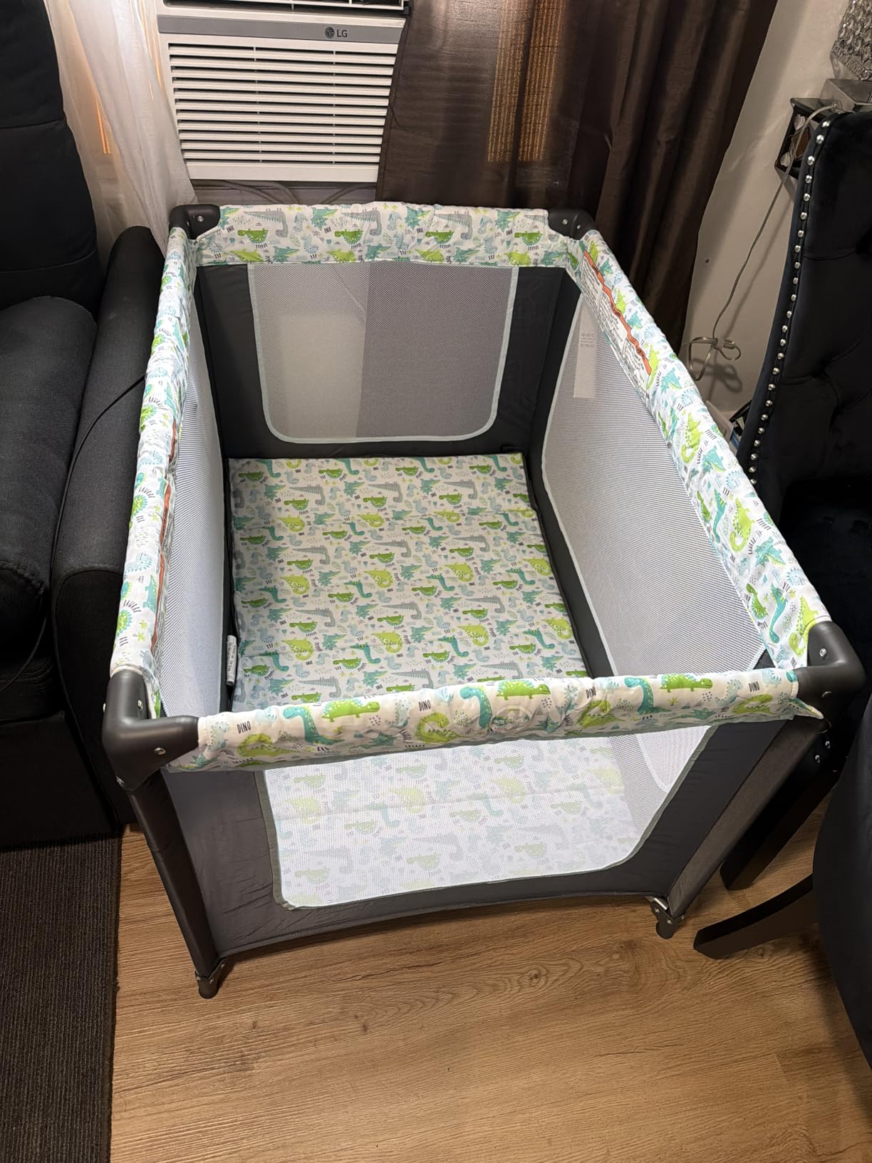 Dream On Me Zodiak Baby Playard with Breathable Mesh Sides - Black customer photo 2