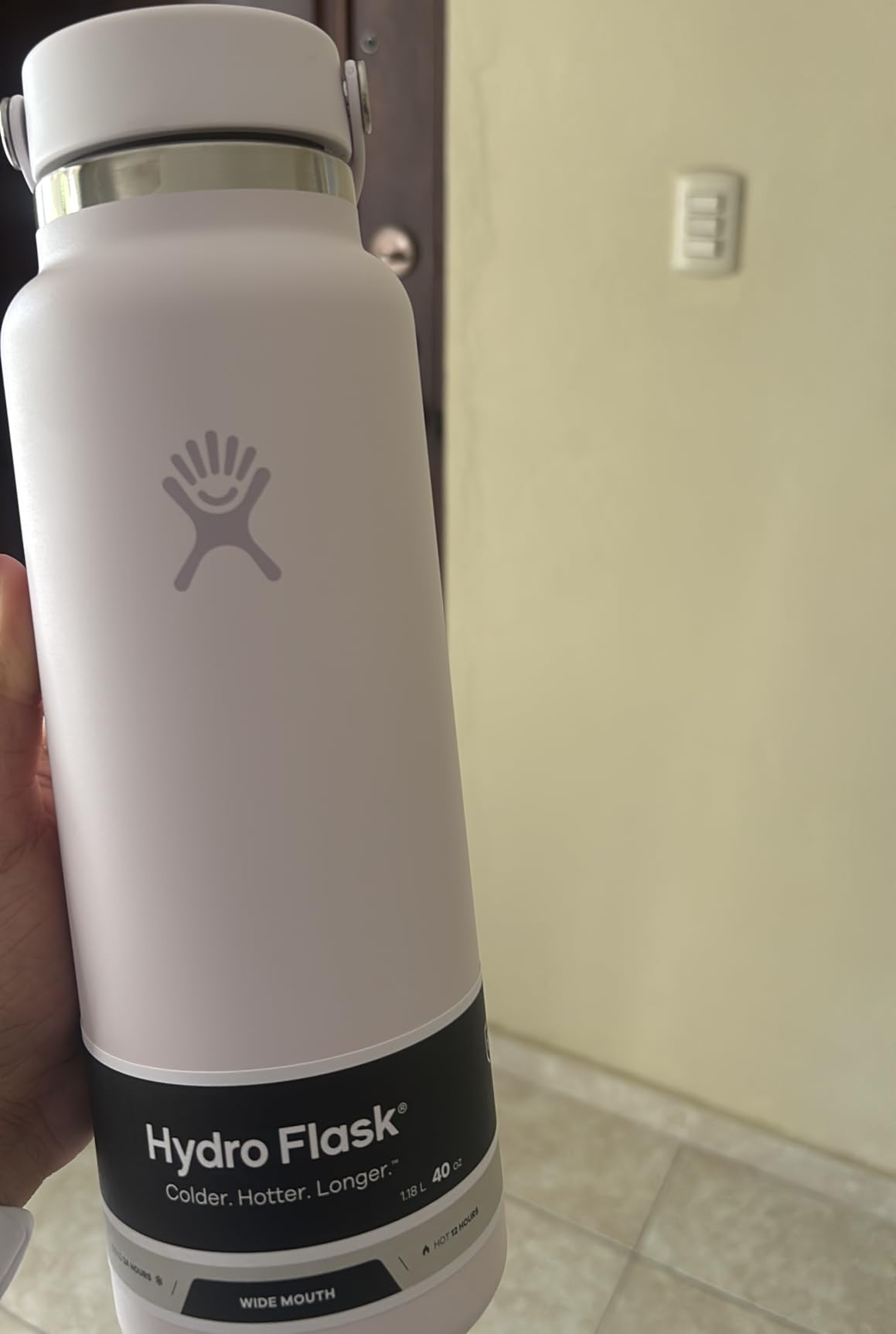 Hydro Flask Water Bottle - Insulated Stainless Steel - Wide Mouth Flex Lid, Non Spill, Leakproof and Refillable in 20 Oz customer photo 1