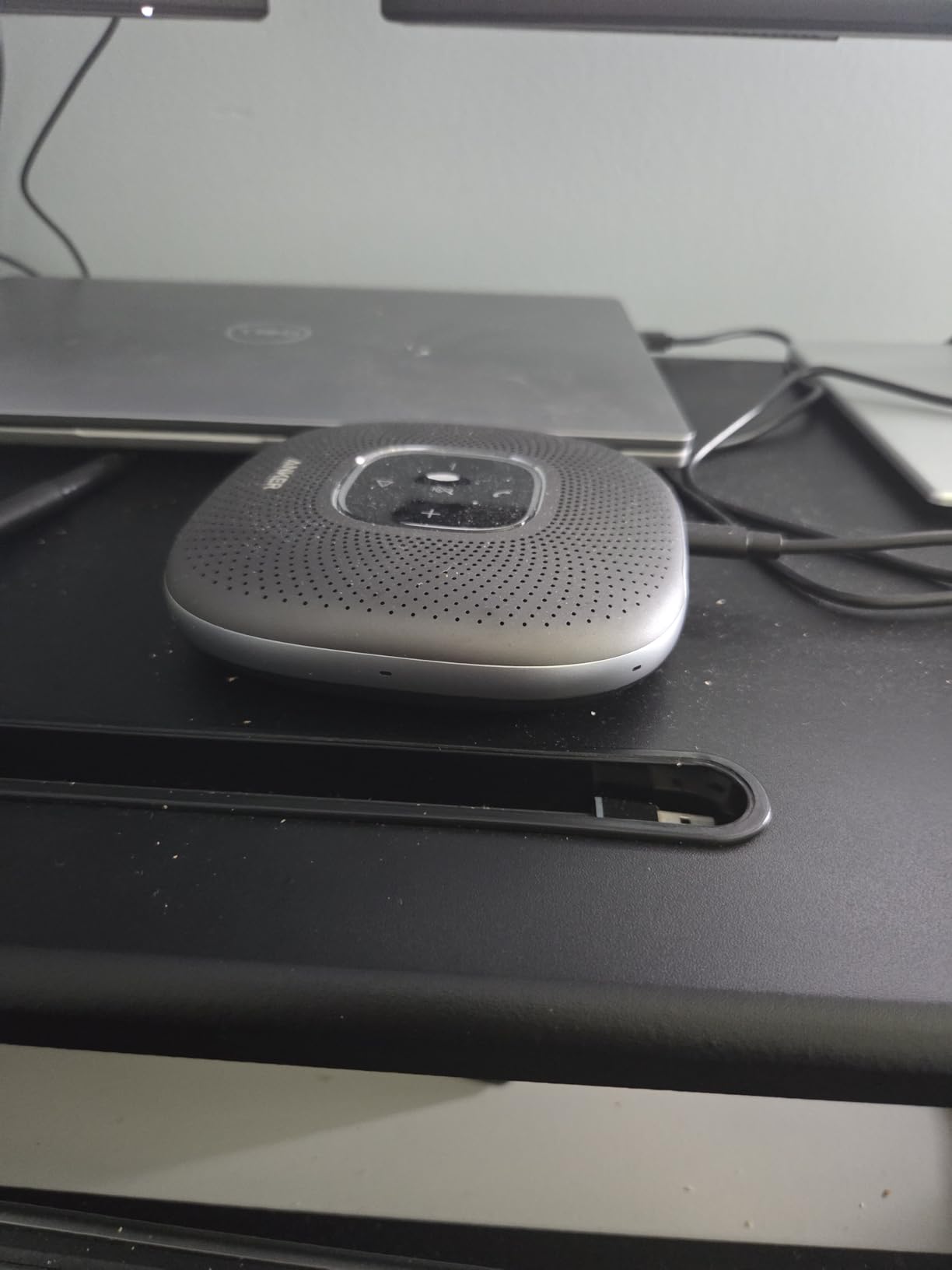 Anker PowerConf Speakerphone, Zoom Certified Conference Speaker with 6 Mics, 360° Enhanced Voice Pickup, 24H Call Time, Bluetooth 5.3, USB C customer photo 1