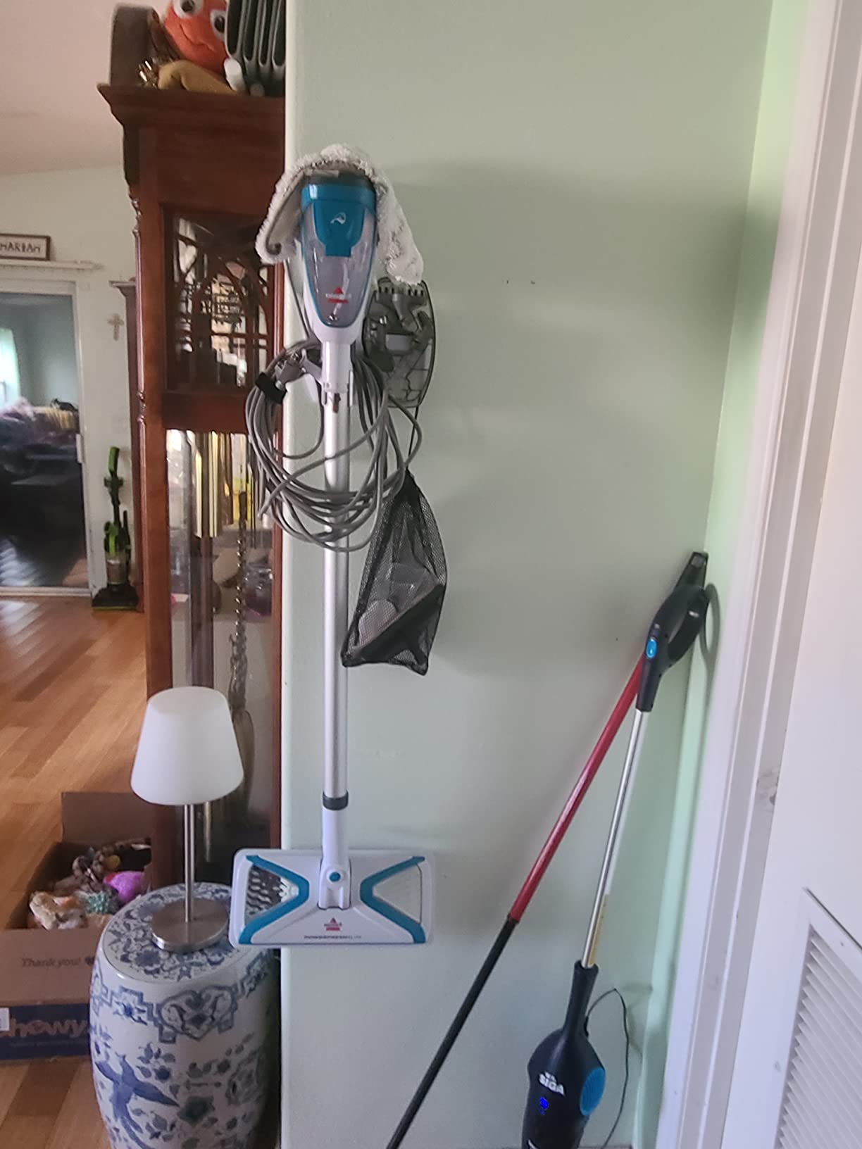 BISSELL PowerSteamer Heavy Duty 3-in-1 Steam Mop and Handheld SteamShot for Indoor & Outdoor, use for Garage, Workshop, Auto, Boat, Recreational Vehicles, Windows, Outdoor Furniture and Decks, 2685A customer photo 2