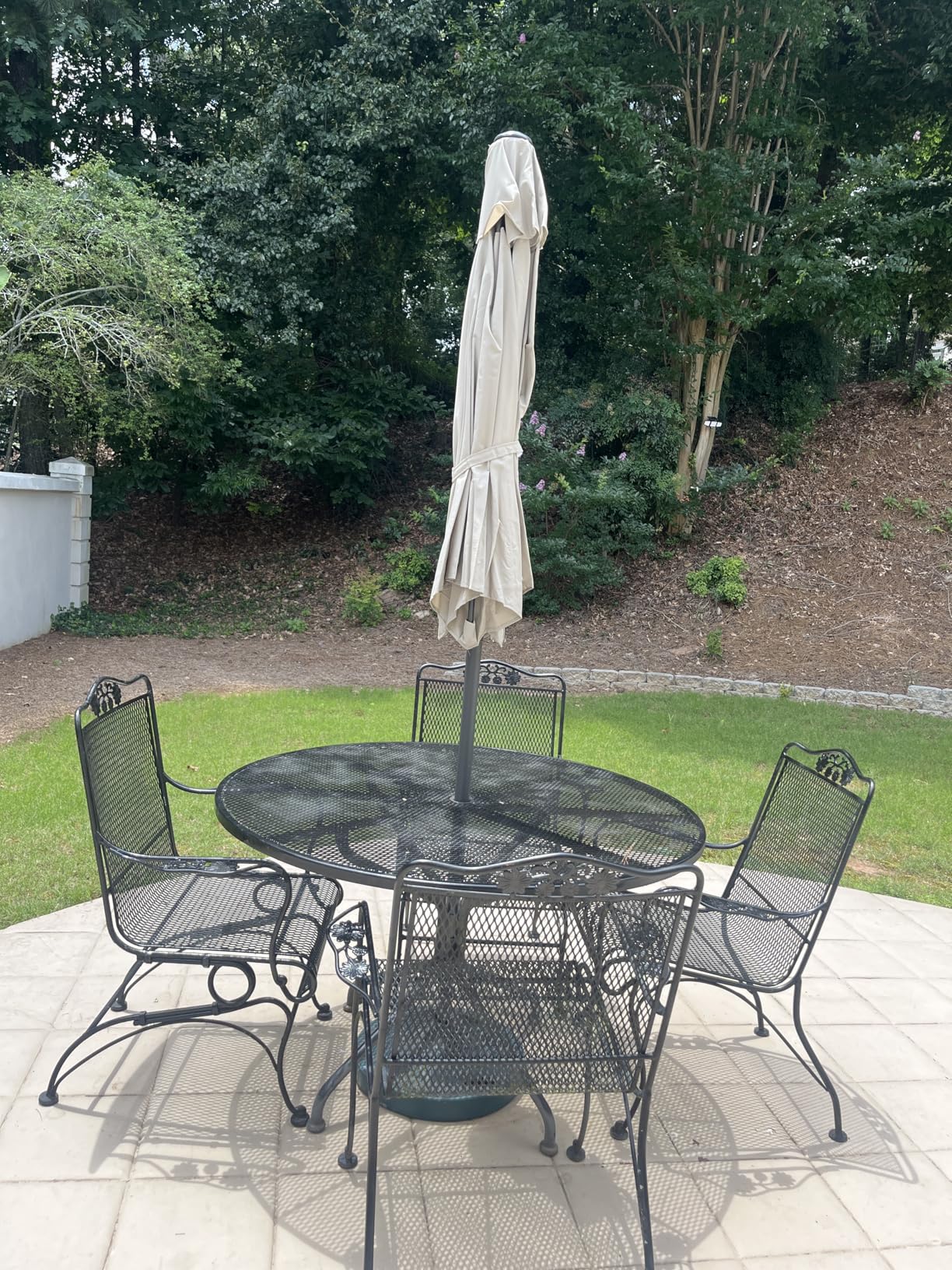 Best Choice Products 7.5ft Heavy-Duty Round Outdoor Market Table Patio Umbrella w/Steel Pole, Push Button Tilt, Easy Crank Lift - Navy Blue customer photo 2