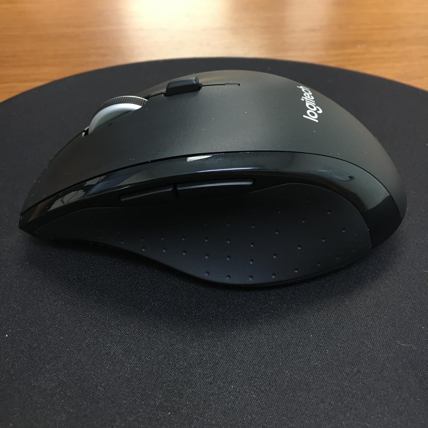 Logitech M705 Marathon Wireless Mouse, Gaming Mouse Wireless, 2.4 GHz USB-A Receiver, 5-Programmable Buttons, 3-Year Battery, PC, Mac, Laptop, Chromebook - Black customer photo 2
