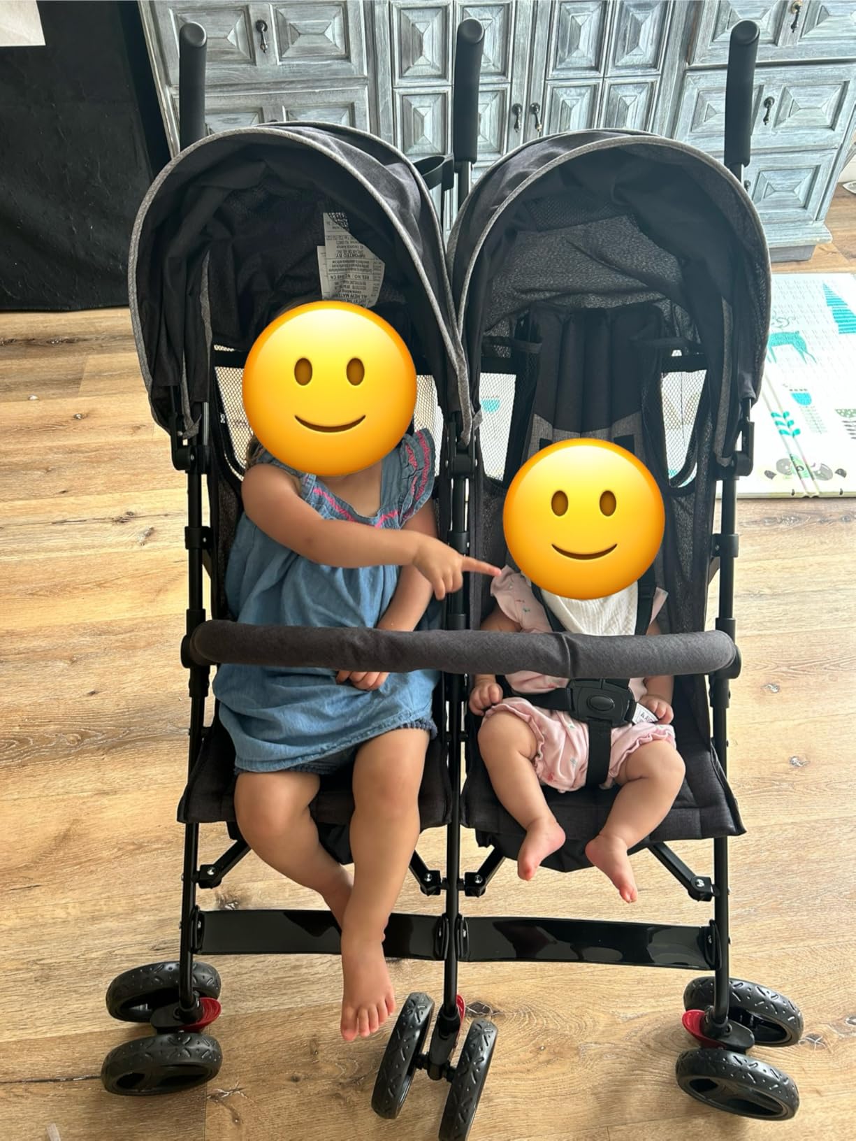 Dream On Me Volgo Twin Baby Stroller, Lightweight Side-by-Side Double Umbrella Stroller with Adjustable Canopy, 5-Point Harness, Storage Basket & Travel-Friendly Fold - Black customer photo 2