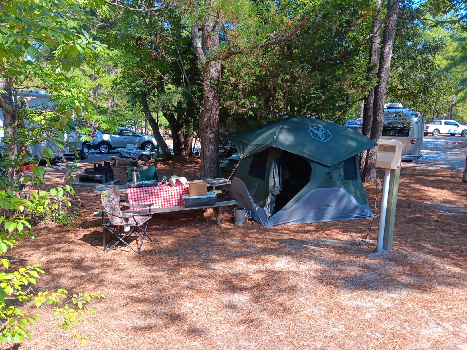 Gazelle T4 Hub Tent - Easy 90 Second Set-Up, Waterproof, UV Resistant, 4-Person customer photo 1