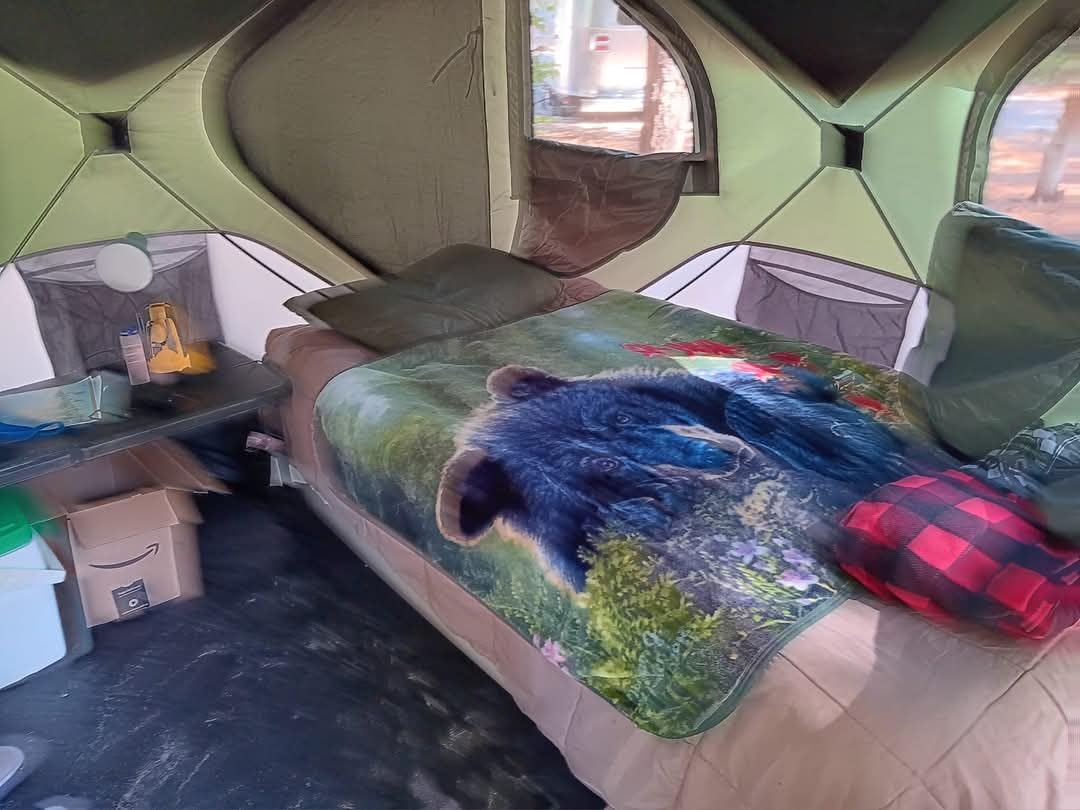 Gazelle T4 Hub Tent - Easy 90 Second Set-Up, Waterproof, UV Resistant, 4-Person customer photo 2