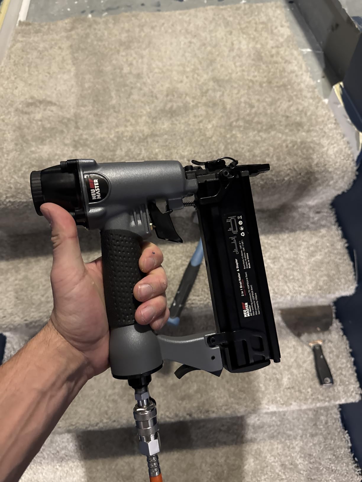 NEU Master Pneumatic Brad Nailer, 2 in 1 Nail Gun/Staple Gun Works with Air Compressor(Not Included), 18 Gauge 2 Inch Brad Nails and Crown 1-5/8 inch Staples with Carrying Case and Safety Glasses customer photo 1