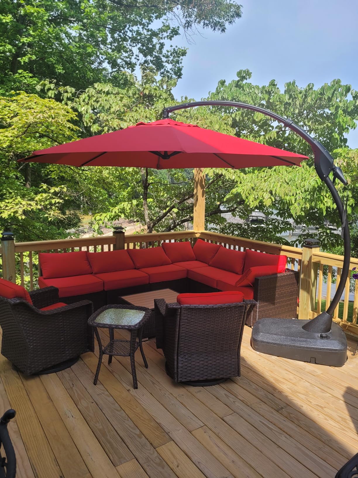 Grand patio 11FT Cantilever Umbrella with Base Outdoor Large Round Aluminum Offset Umbrella for Patio Garden Backyard (Champagne, 11 FT) customer photo 1