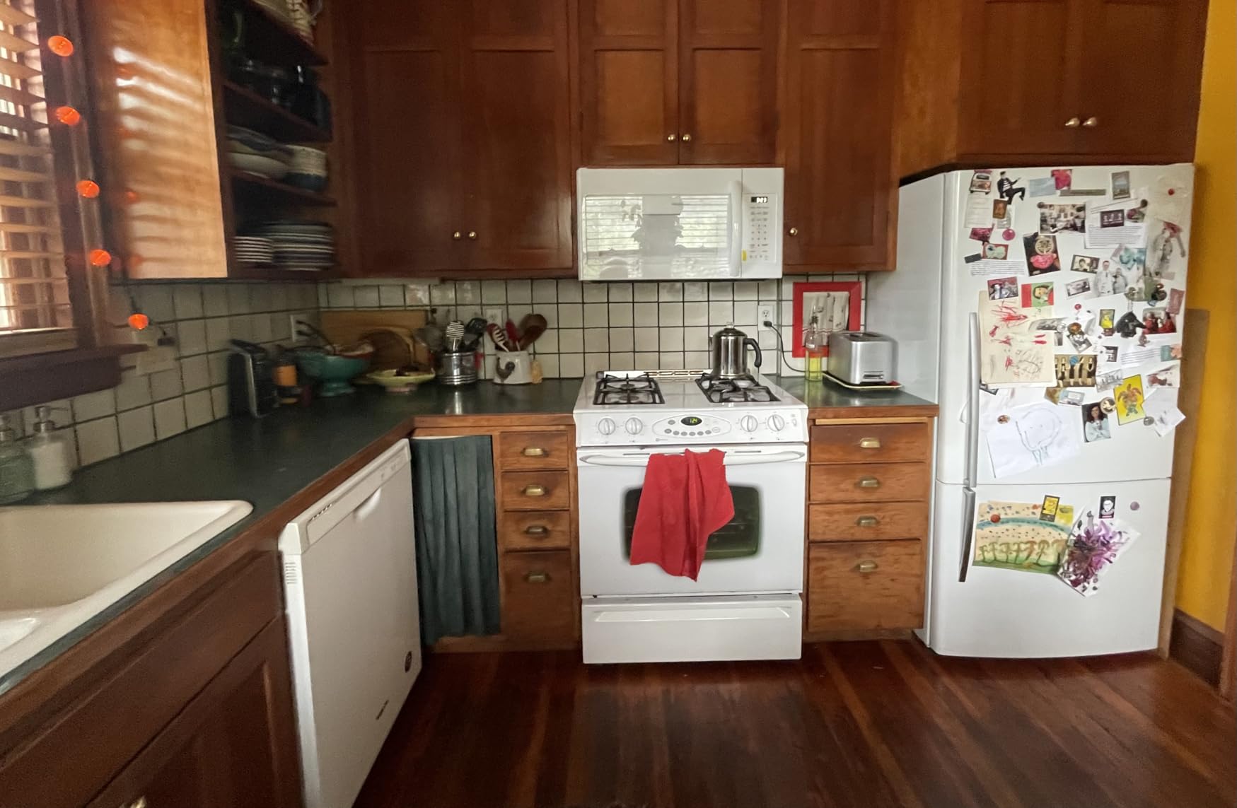Frigidaire FFMV1846VW 30