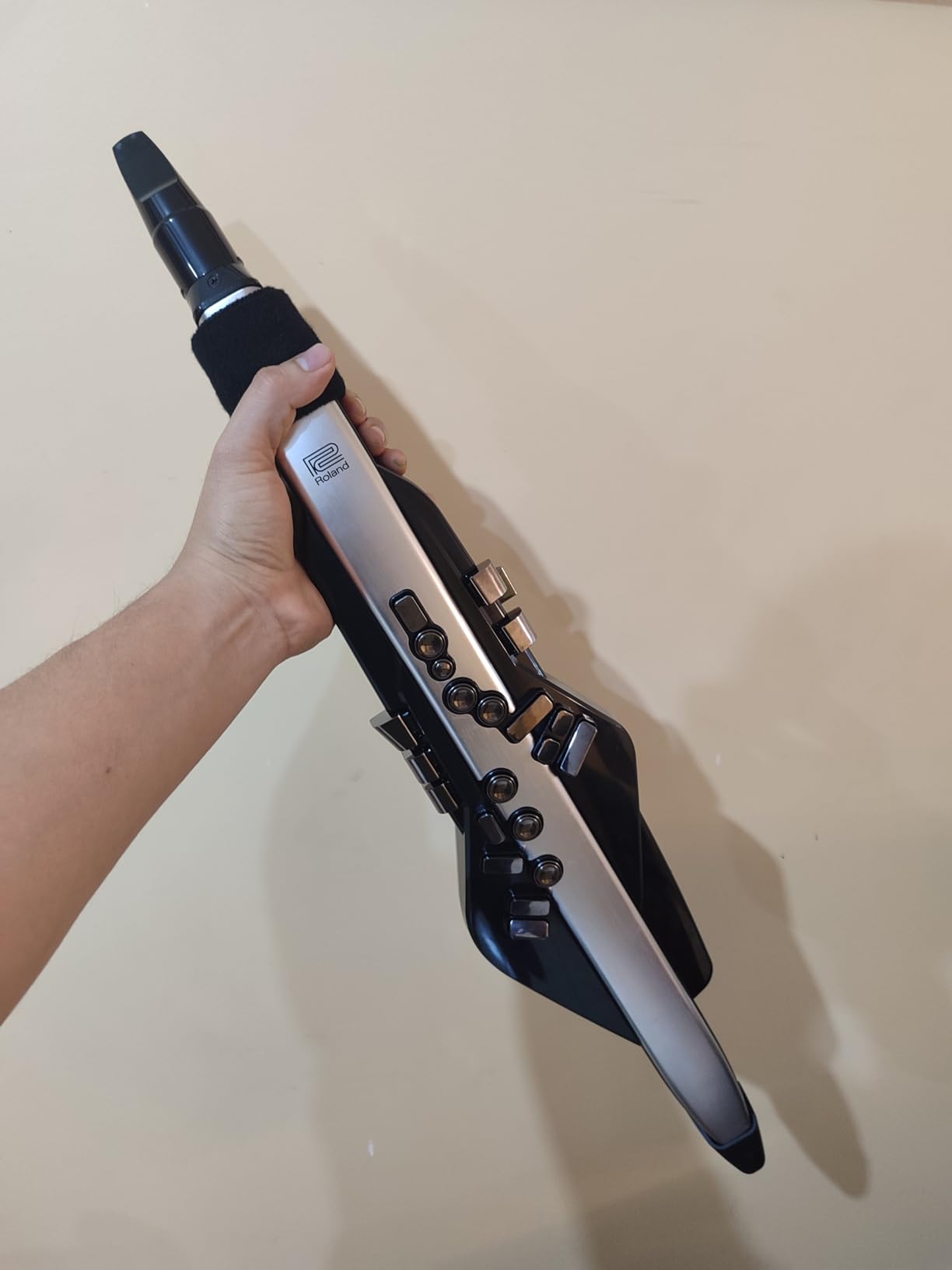 Roland AE-30 Aerophone Pro | Professional Digital Wind Instrument | OLED Display | Premium Build & Pro Connectivity | Over 300 Sounds | Bluetooth Connectivity customer photo 1