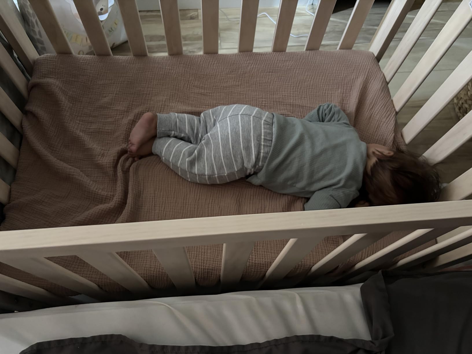 Carter's by DaVinci Colby 4-in-1 Convertible Mini Crib with Trundle Drawer in Washed Natural, Greenguard Gold Certified, Undercrib Storage customer photo 2