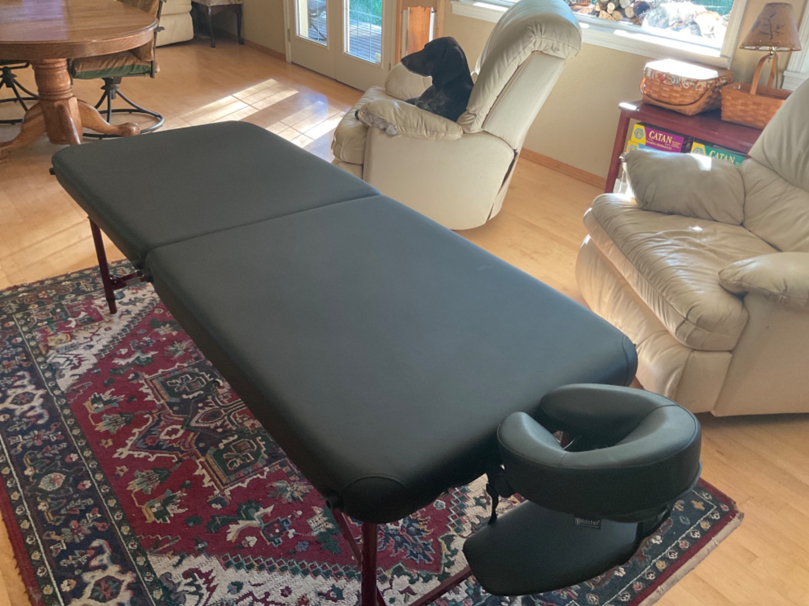 Master Massage Zephyr Lightweight Portable Massage Table Package- Tattoo Table- Spa Bed (Black, Maroon) customer photo 1