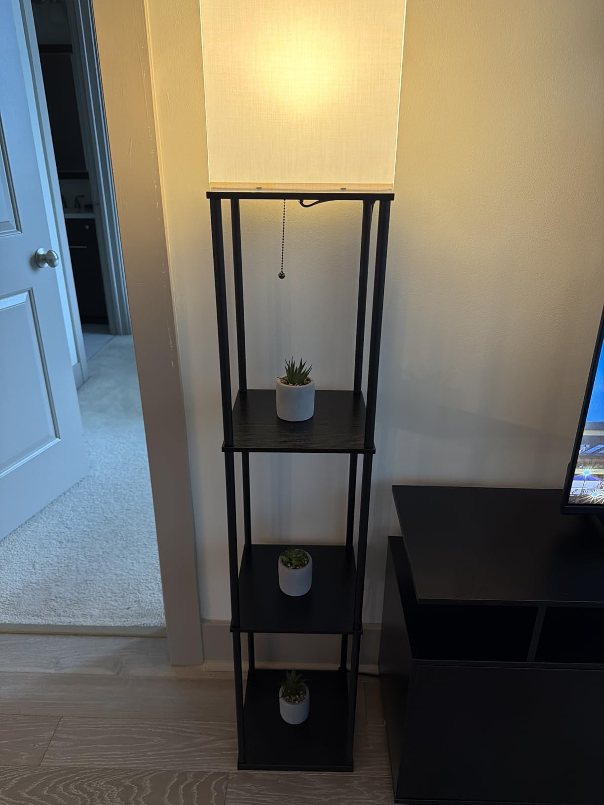 SUNMORY Floor Lamp with Shelves, Modern Square Standing Lamp with 3 Color Temperature Bulb, Corner Display Bookshelf Lamp for Living Room and Bedroom (Black) customer photo 2