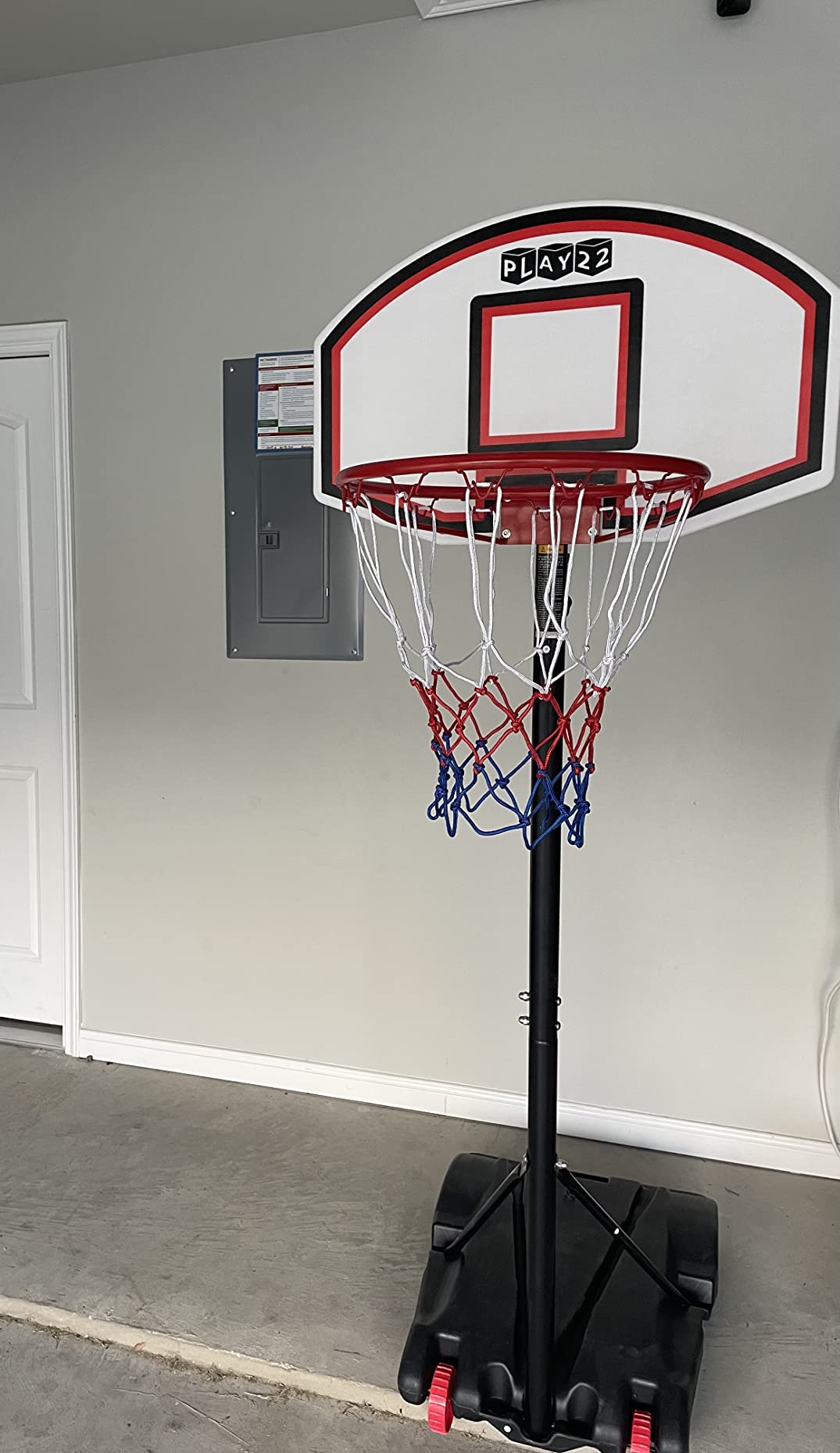 Play22 Kids Adjustable Basketball Hoop Height 5-7 FT - Portable Basketball Goals for Kids Teenagers Youth and Adults with Stand & Backboard Wheels Fillable Base customer photo 1