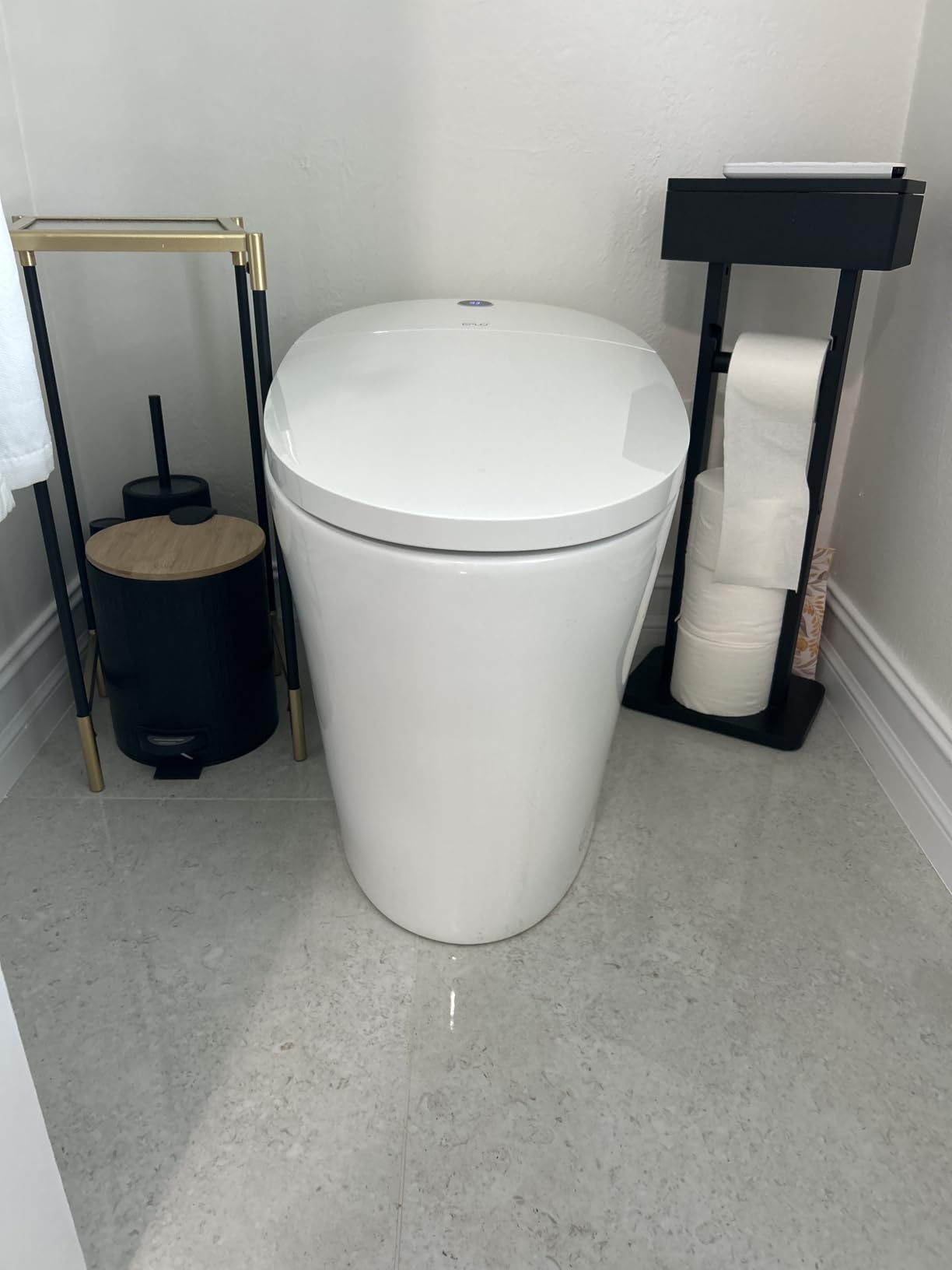 Smart Toilet, One Piece Bidet for Bathrooms, Modern Elongated Toilet with Multiple Washing, Warm Water, Dual Auto Flush, Foot Sensor Flush, Heated Seat, Electric Tankless Toilets with LED Display E16 customer photo 1