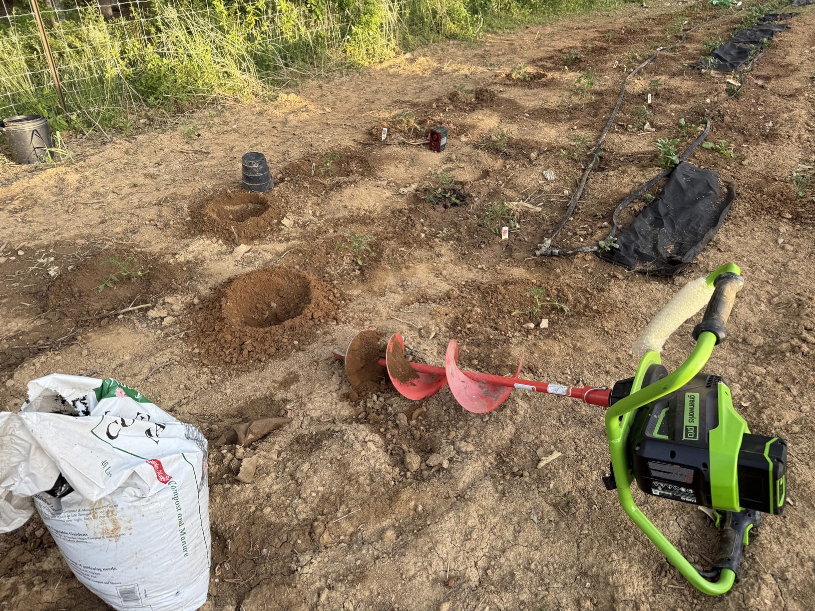 Greenworks Pro 80V Brushless (43CC Gas Equivalent) Earth Auger / Post Hole Digger - Auger Bit and Battery / Charger Sold Separately customer photo 1
