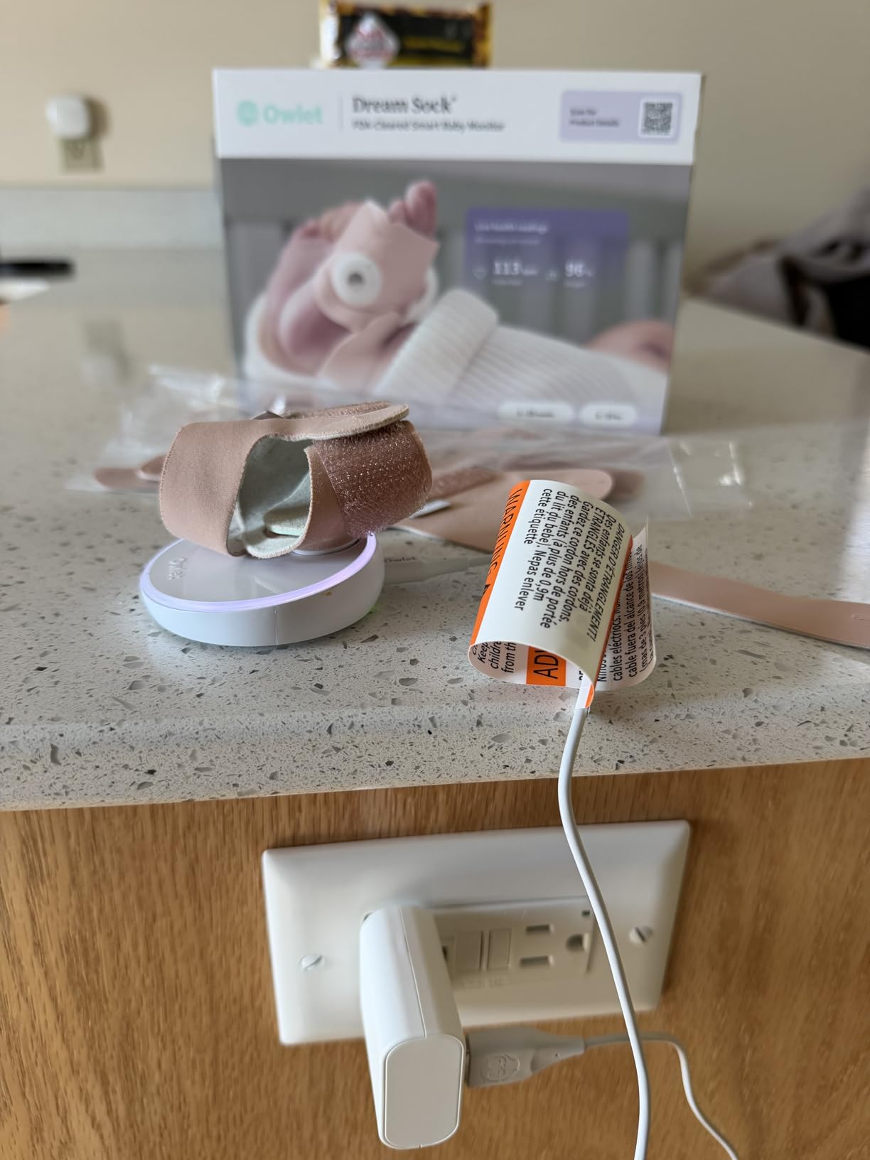 Dream Sock - Smart Baby Monitor View Heart Rate and Average Oxygen O2 as Sleep Quality Indicators. Wakings, Movement, and Sleep State. Digital Sleep Coach and Sleep Assist Prompts - Mint customer photo 1