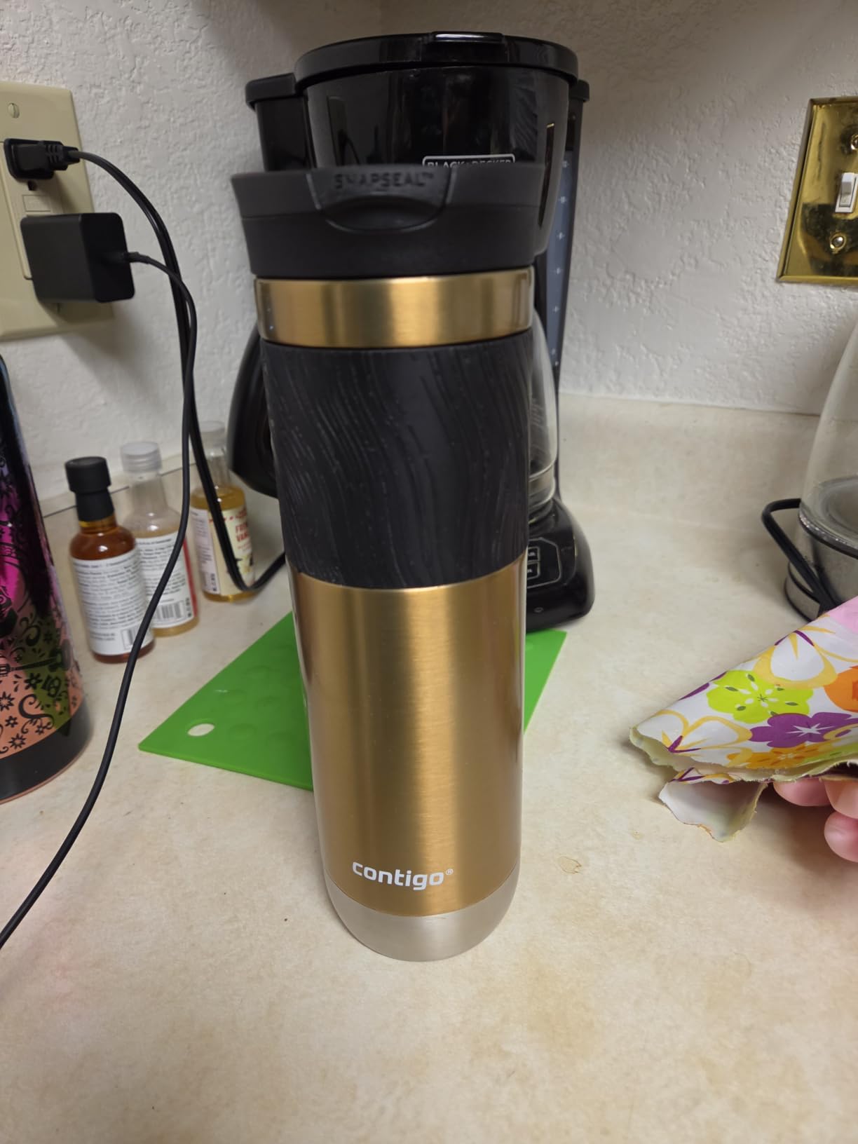 Contigo Byron Vacuum-Insulated Stainless Steel Travel Mug, 20oz - Leak-Proof Lid, BPA-Free, Blue Corn - Perfect Reusable Cup for Coffee or Water customer photo 2