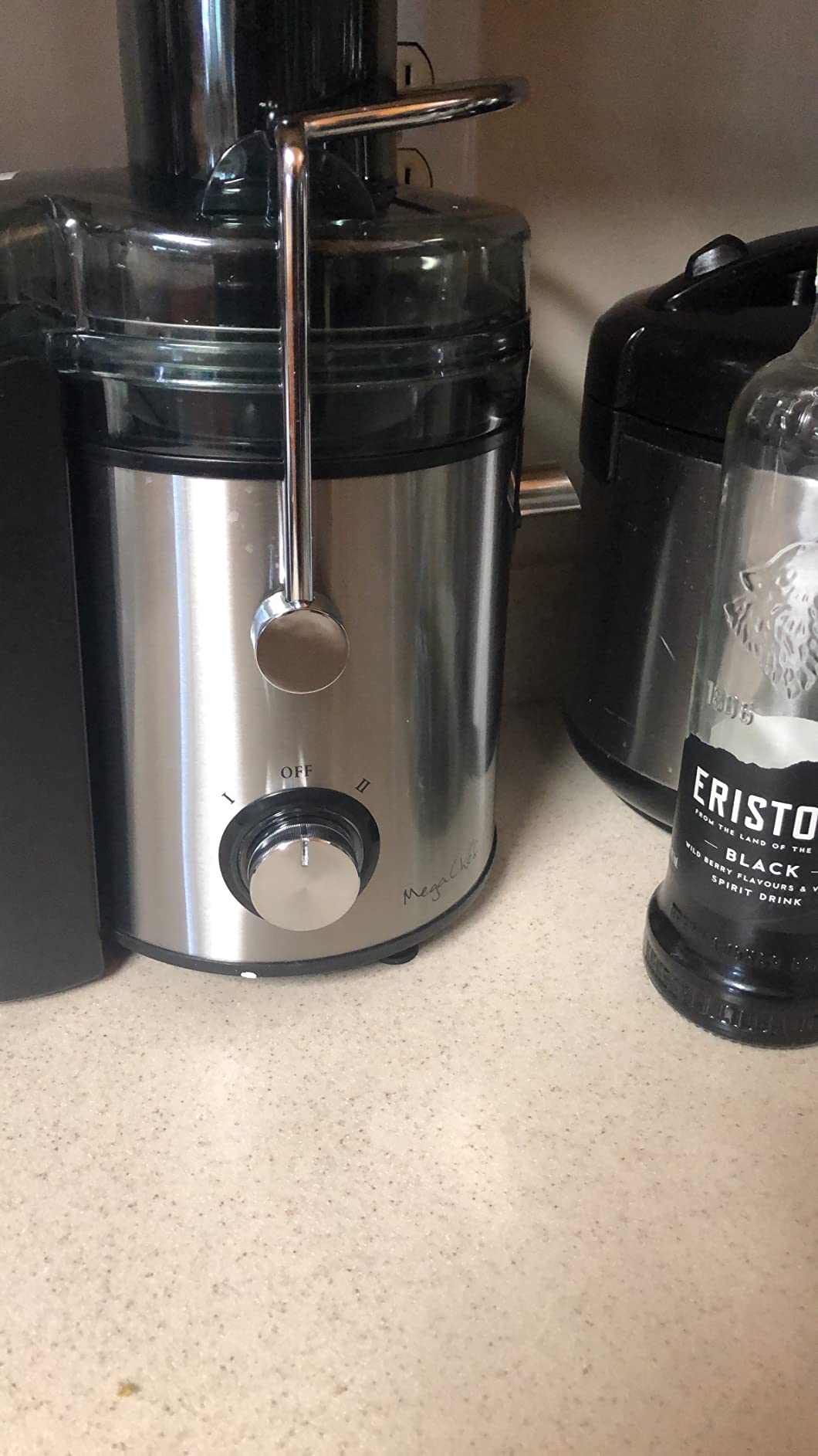 Megachef Masticating Slow Juicer Extractor with Reverse Function, Cold Press Juicer Machine with Quiet Motor, Chrome Silver customer photo 2
