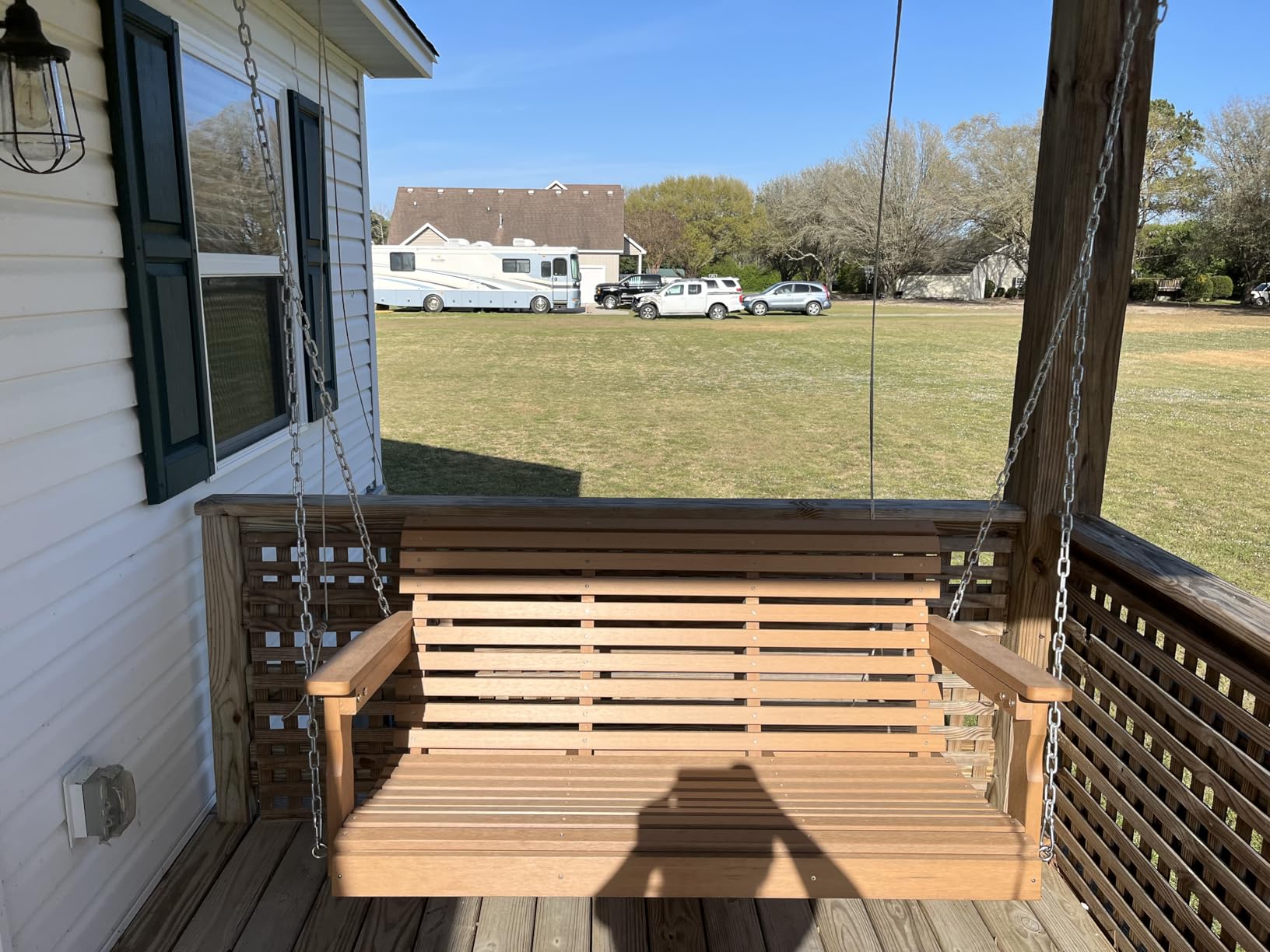 Psilvam HDPE Porch Swing, 2 Seat Hanging Porch Swing Outdoor, 660LBS Weight Capacity Patio Swing, Waterproof and Rot-Resistant, Swing Bench for Outside, Garden, Porche and Parks (Teak) customer photo 1