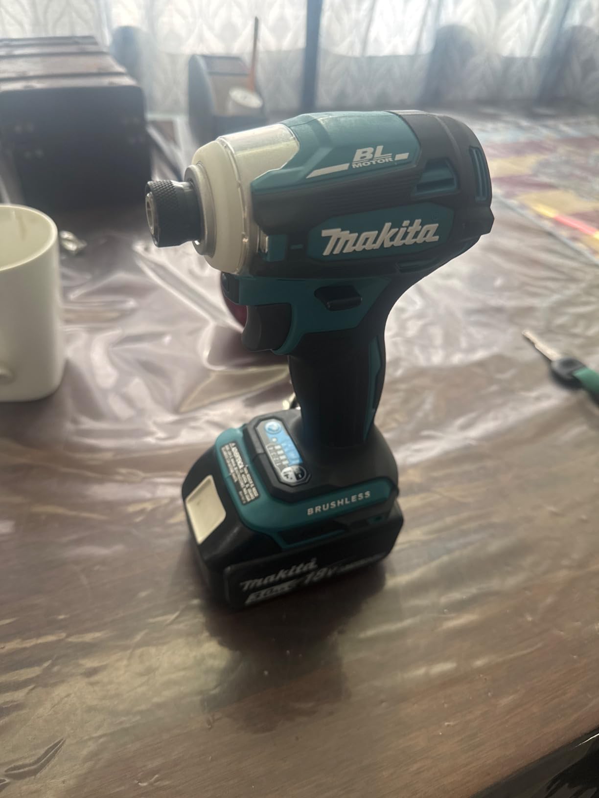 Makita XDT19Z 18V LXT Lithium-Ion Brushless Cordless Quick-Shift Mode 4-Speed Impact Driver, Tool Only customer photo 2