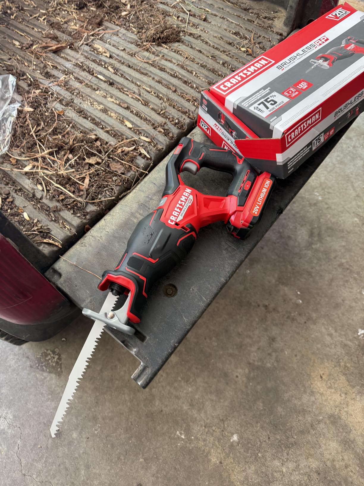 CRAFTSMAN V20 RP Cordless Reciprocating Saw, 3,200 RPM, 8 inch, Bare Tool Only (CMCS351B) customer photo 2