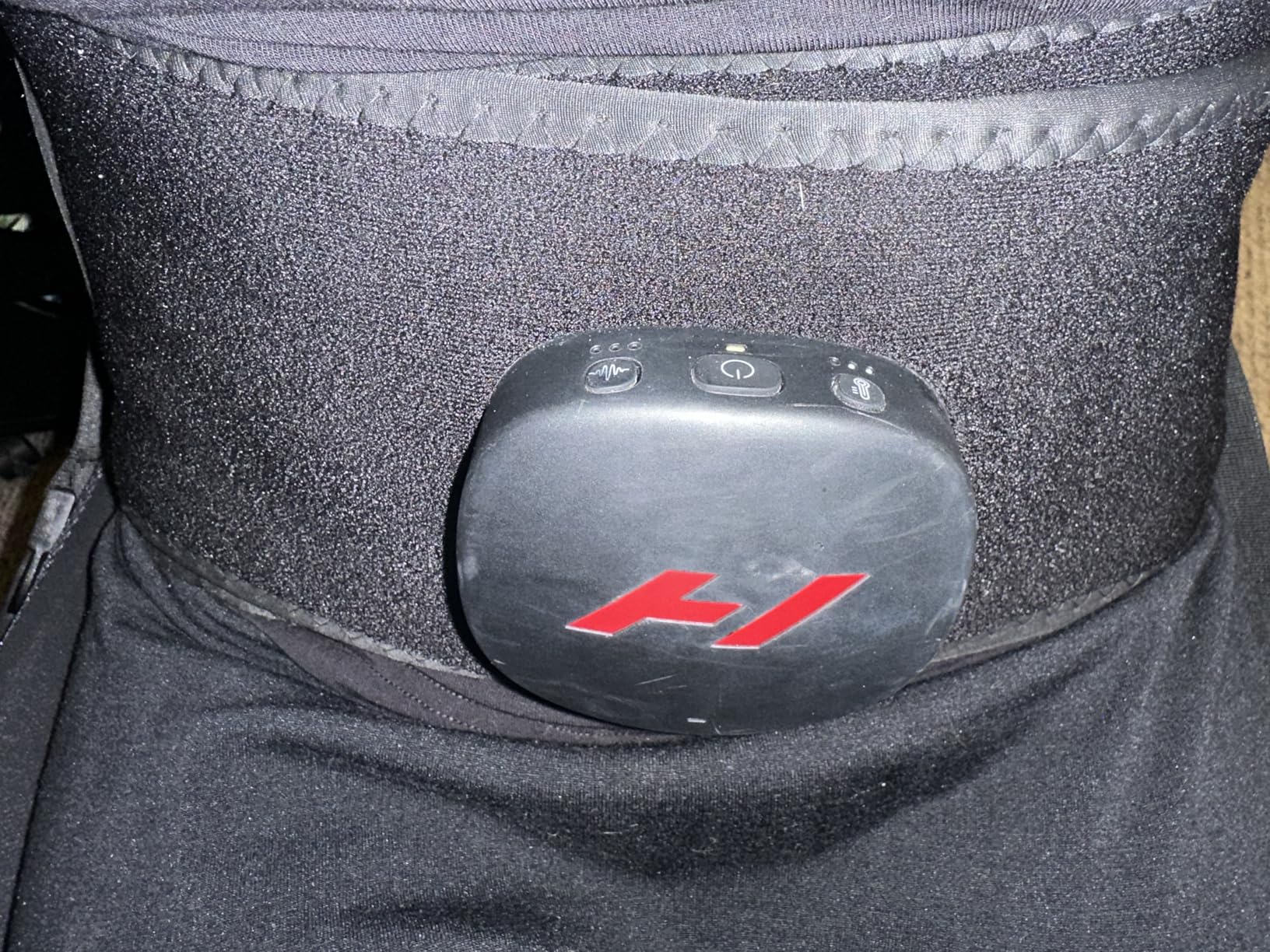 Hyperice Venom 2 Back Wrap - Provides Advanced Heat and Vibration for Pain, Soreness and Inflammation customer photo 1