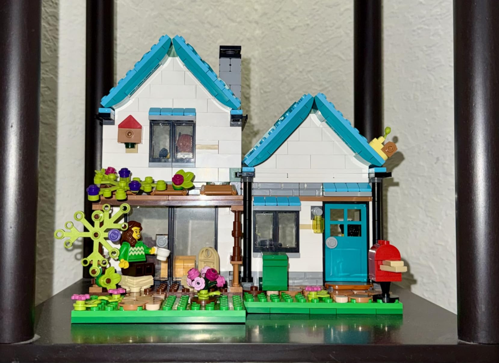 LEGO Creator 3 in 1 Cozy House Building Toys - Toy Figures & Pretend Play Playsets for Boys & Girls, Ages 8+ - 3 Building Options - Gift for Birthdays - 31139 customer photo 1