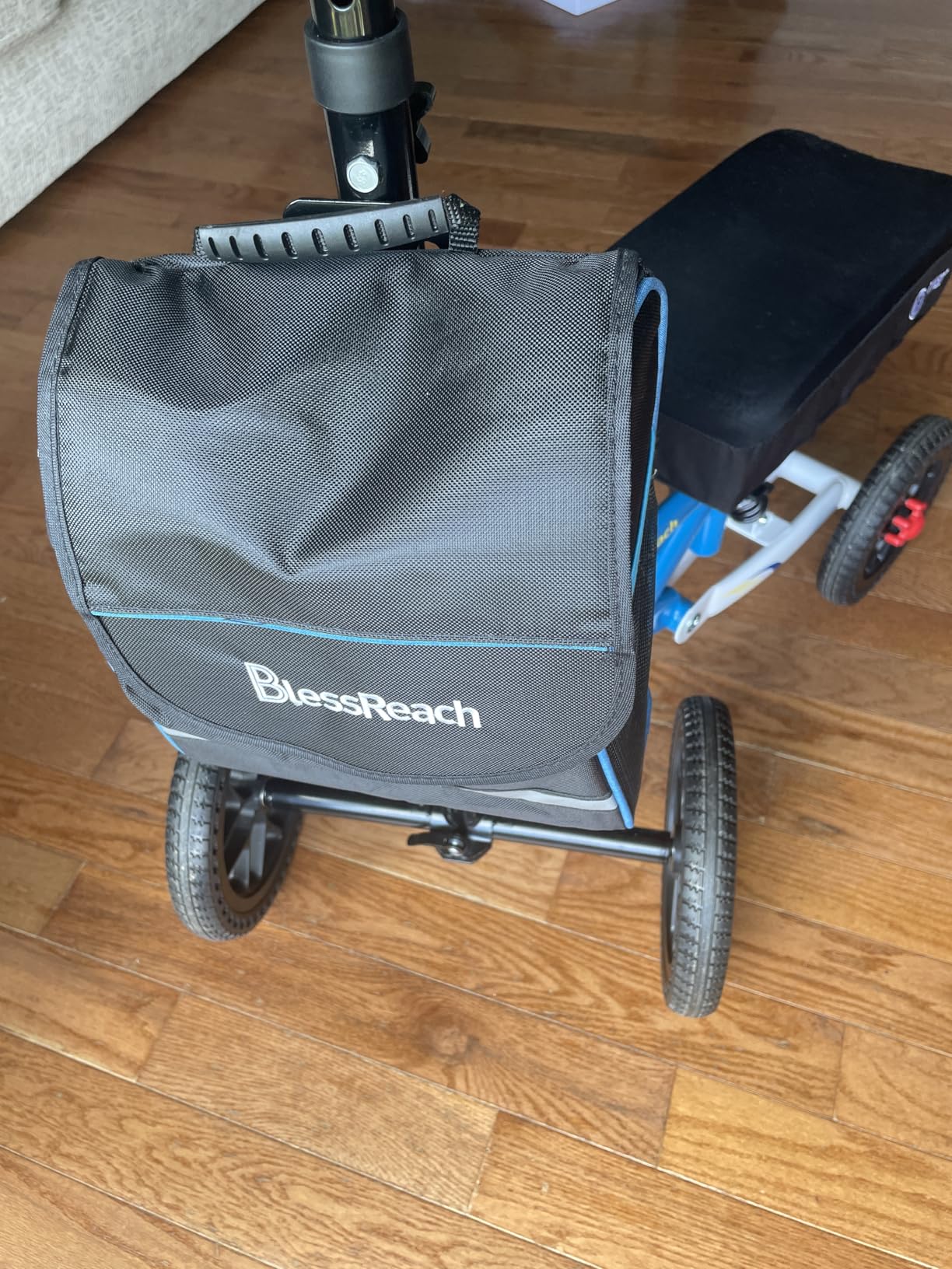 BlessReach Knee Scooter, All Terrain Foldable Knee Scooter Walker, Disc Brake Knee Walker for Foot Injuries Compact Crutches Alternative customer photo 1