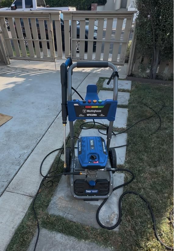 Westinghouse WPX3200e Electric Pressure Washer, 3200 Max PSI and 1.76 Max GPM, Universal Motor, Onboard Soap Tank, Spray Gun and Wand, 5 Nozzle Set, for Cars/Fences/Driveways/Homes/Patios/Furniture customer photo 2