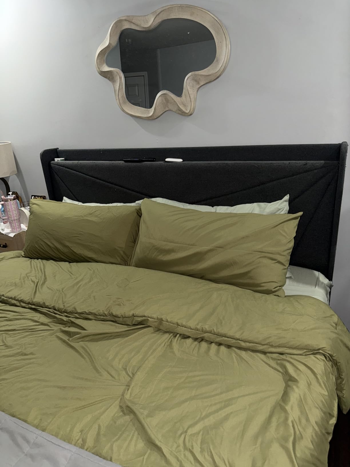 ILAVANDE Queen Sheets Set 6 Piece, Hotel Luxury Super Soft 1800 Series Microfiber Queen Bed Sheets Set - Wrinkle Free & Breathable - 14 Deep Pocket Sheets (Queen, Sage Green) customer photo 2