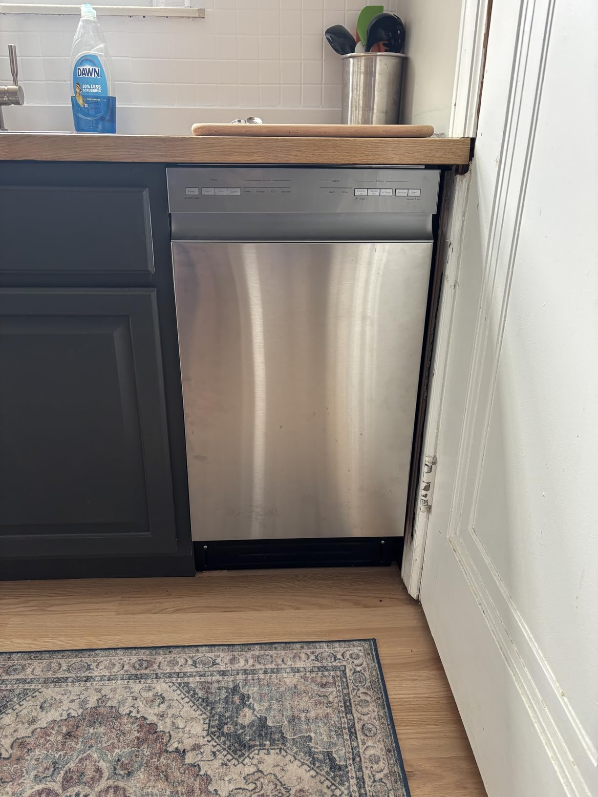 Midea 18 Inch Built-in Dishwasher, Slim Space-Saving Design with Stainless Steel Tub, 8 Place Settings & 6 Washing Programs, Energy Star Certified Dishwasher with Heated Dry & High-Temp Wash, White customer photo 1