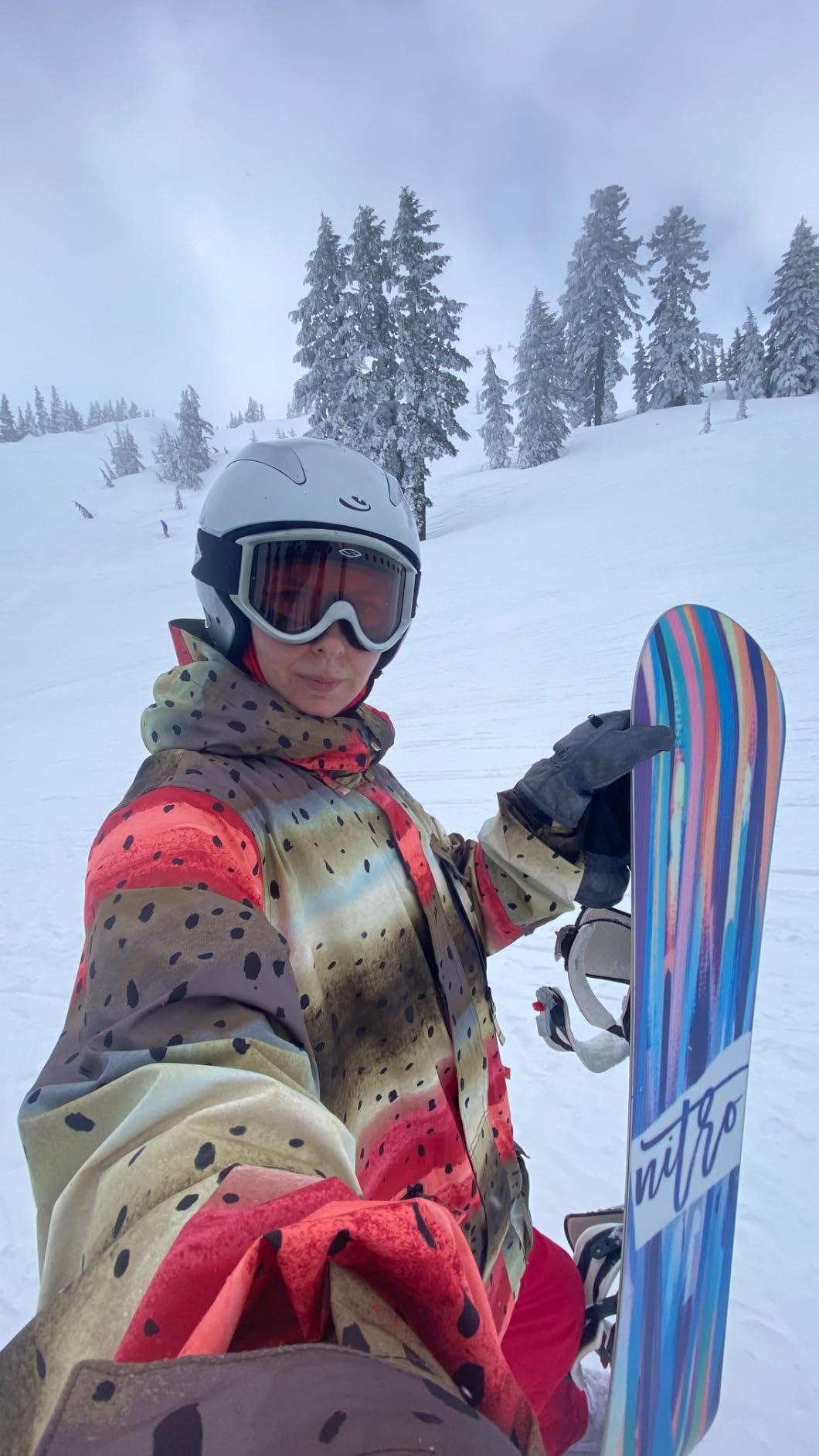 Nitro Lectra Women's All-Mountain Snowboard - Soft Flex, Stable Ride, Beginner Friendly - Groomers customer photo 2