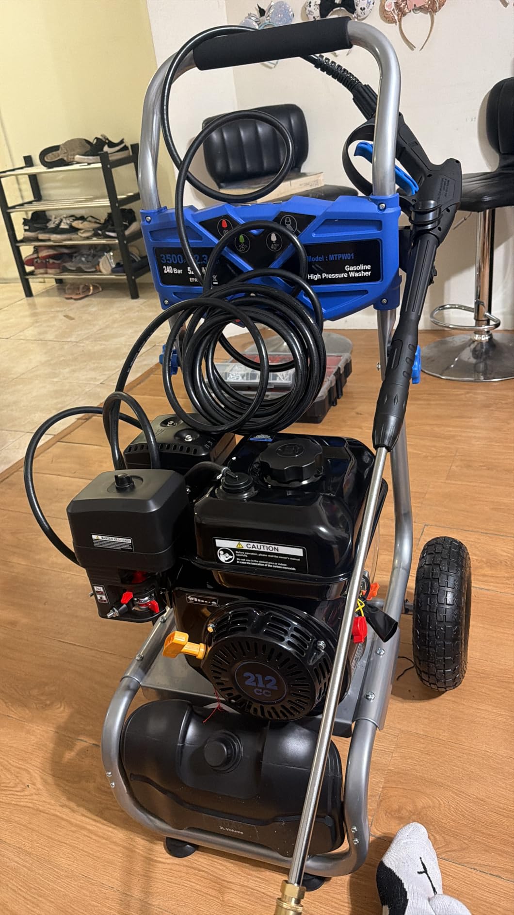3500PSI Gas Pressure Washer, 2.3GPM Gas Powered High Pressure Washer with 209CC Engine, 4 Adjustable Nozzles, 25 ft High Pressure Hose customer photo 2