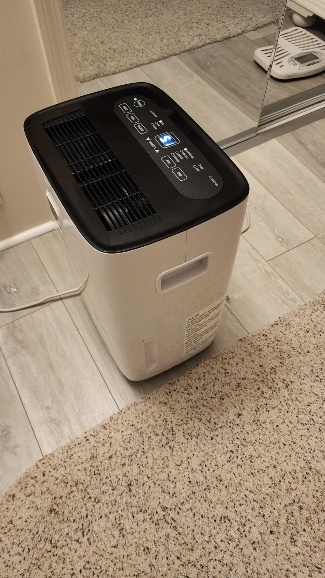 Yaufey 5000 Sq. Ft. Energy Star Certified Dehumidifier, Max 80 Pints Dehumidifier for Basement with Drain Hose, Smart Compressor with Intelligent Humidity Control, Dehumidifiers for Home Bedroom customer photo 1