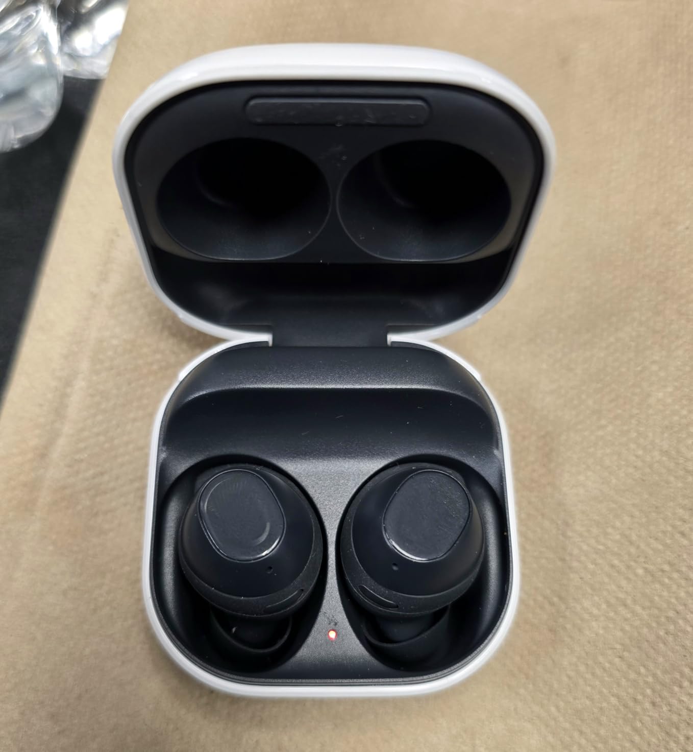 Samsung Galaxy Buds Fan Edition (FE) SM-R400, Active Noise-Cancelling, Wireless Bluetooth v5.2 Earbuds, Android 8.0 and Up - (Graphite) customer photo 2