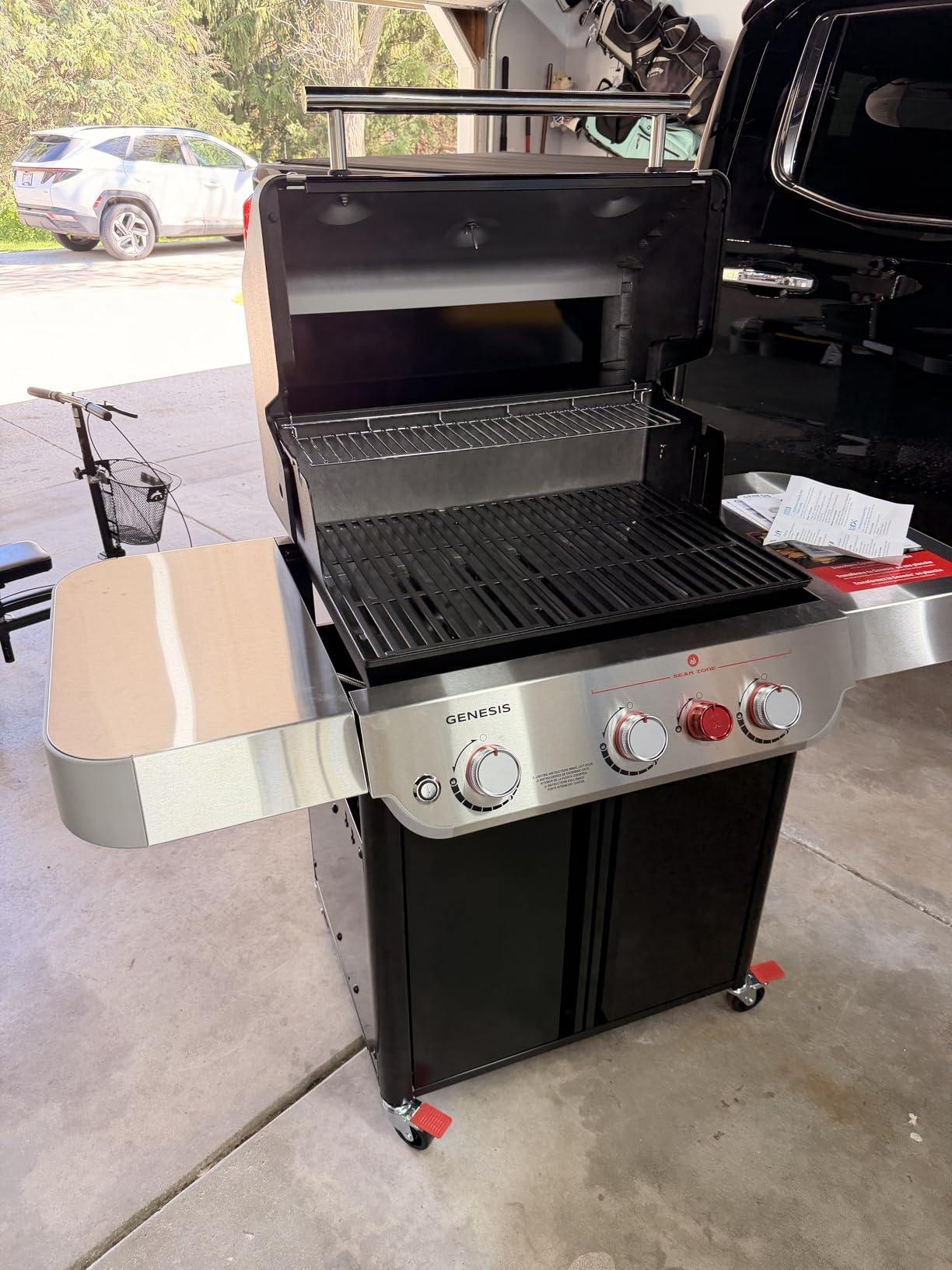 Weber Genesis E-325 Liquid Propane Gas Grill, 3 Burners, Black - Porcelain-Enameled, Cast-Iron Grates, PureBlu Burners & Sear Zone customer photo 2