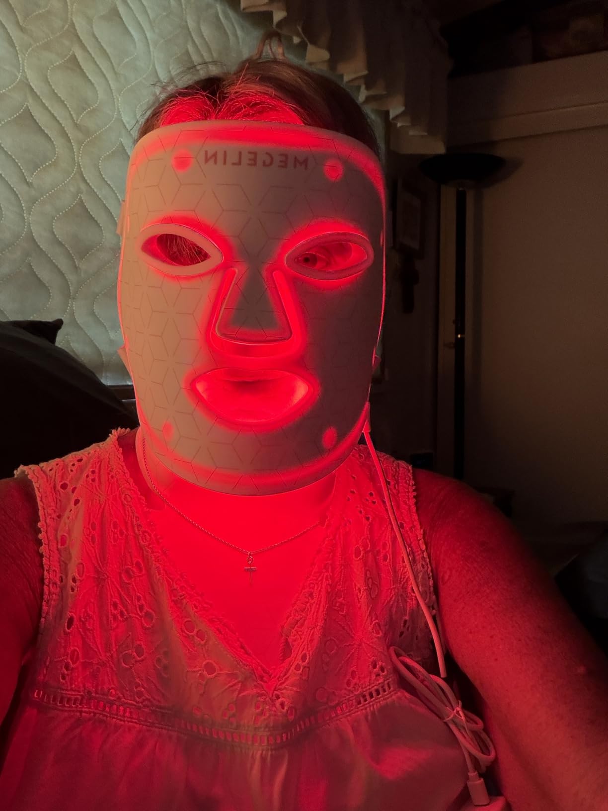 MEGELIN Led Red Light Therapy Face & Neck Mask, 7 Colors Led Light Therapy Facial Mask, Infrared Red Light Therapy Mask, Infrared Light Skin Rejuvenation (White) customer photo 2