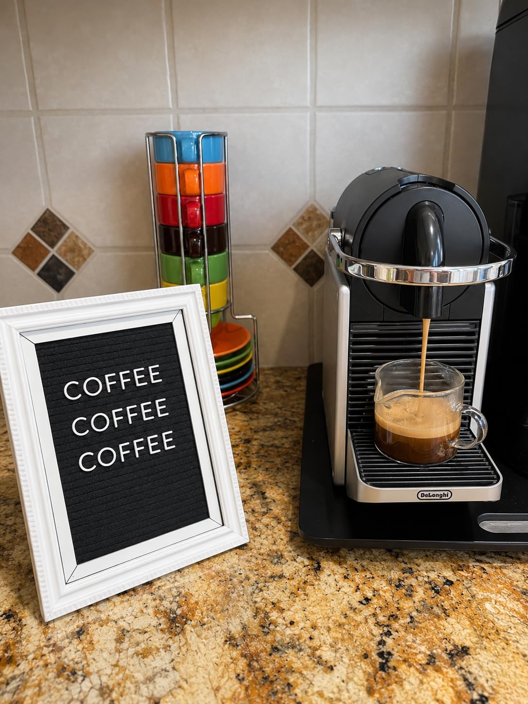 De'Longhi Nespresso Pixie EN127.S, Fully Automatic Coffee Machine, One-Button Coffee Machine with Multi-Function, Welcome Set Included, Compact Design, 19 Bar Pressure, 1260W, Silver customer photo 2