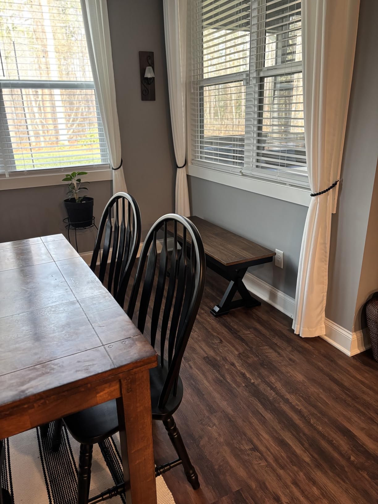 Signature Design by Ashley Wildenauer Dining Bench, 48 Inch Farmhouse Two Tone Wooden Seating with Solid Wood Frame, Brown/Black customer photo 1