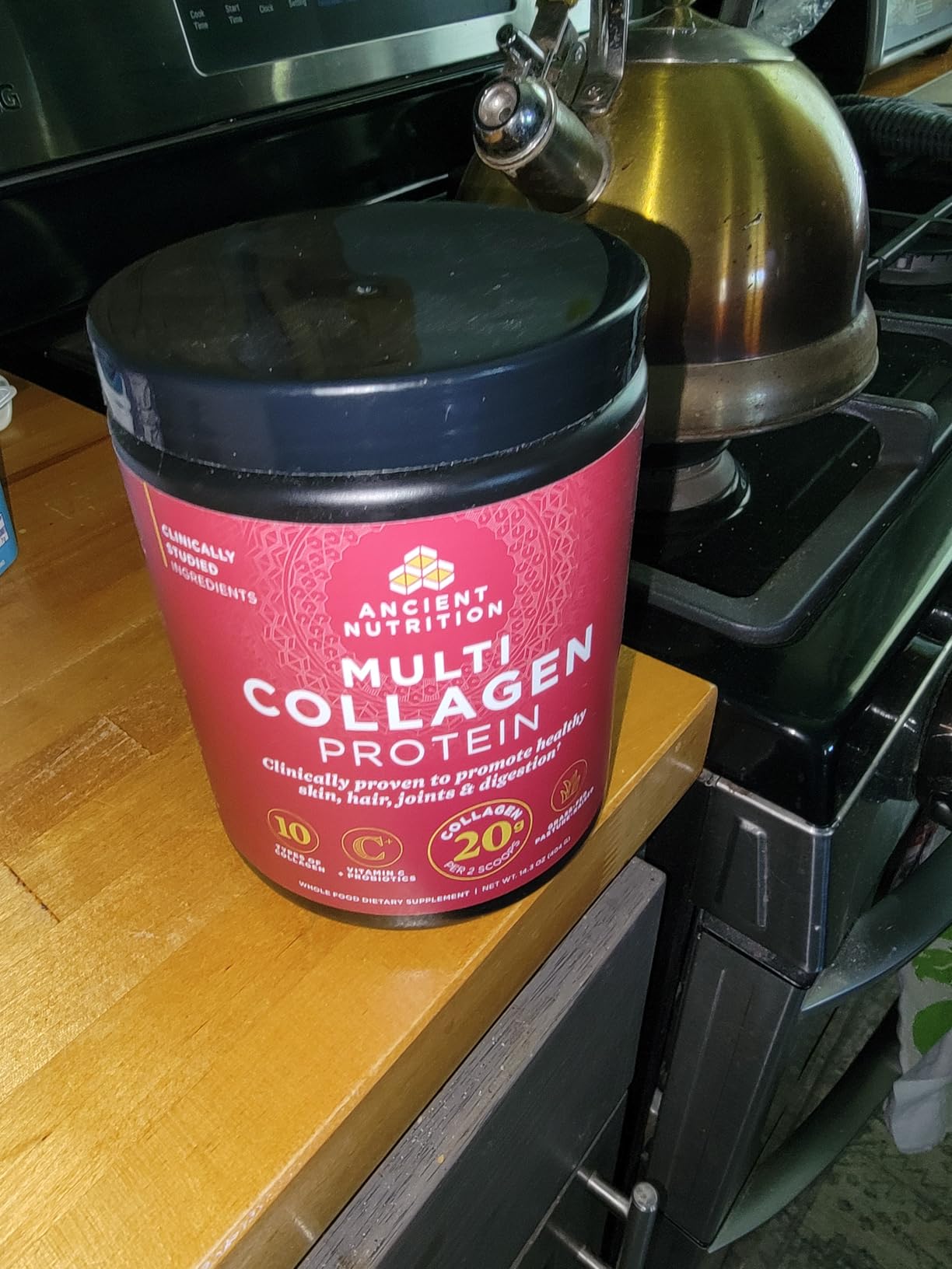 Ancient Nutrition Collagen Peptides Powder, Multi Collagen Protein, Women & Men, Vitamin C, Probiotics, Hydrolyzed Collagen, Supports Skin, Joints, Gut Health, Unflavored (40 Servings) customer photo 2